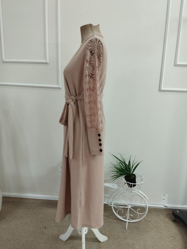 Women's Long-Sleeved Round Neck Tie Waist Midi Waffle Dress - Janes - by Peralane - photo 5