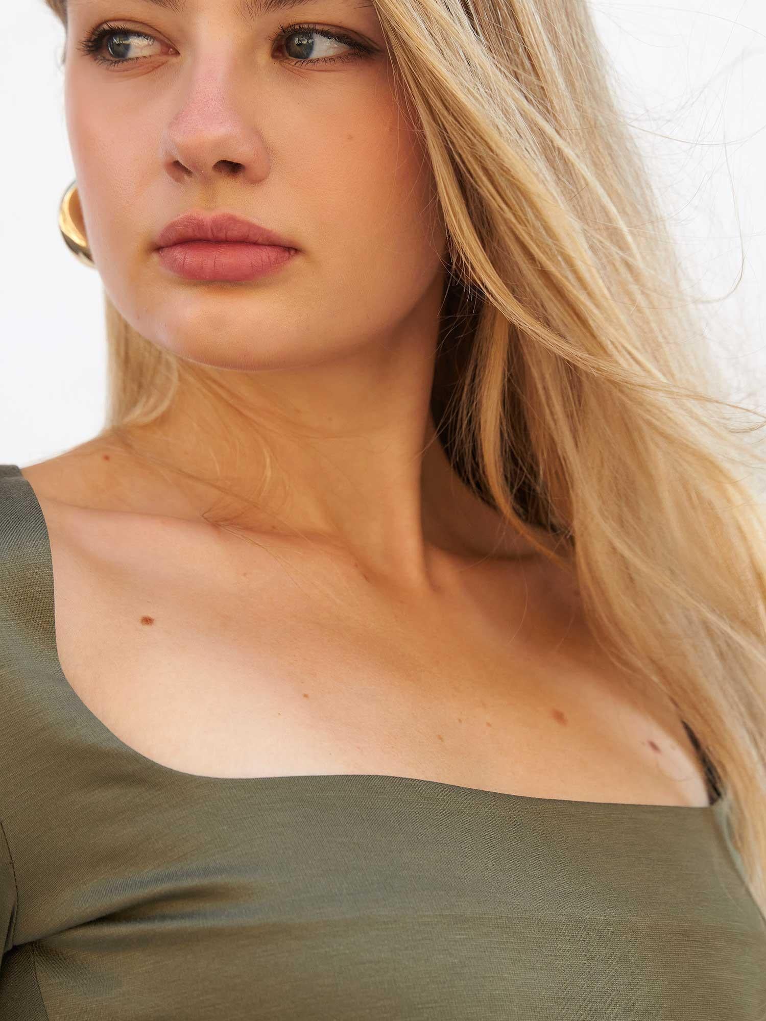Square Neck Long-Sleeve Knit Top - Olive Green - Lefon - by Peralane - photo 9