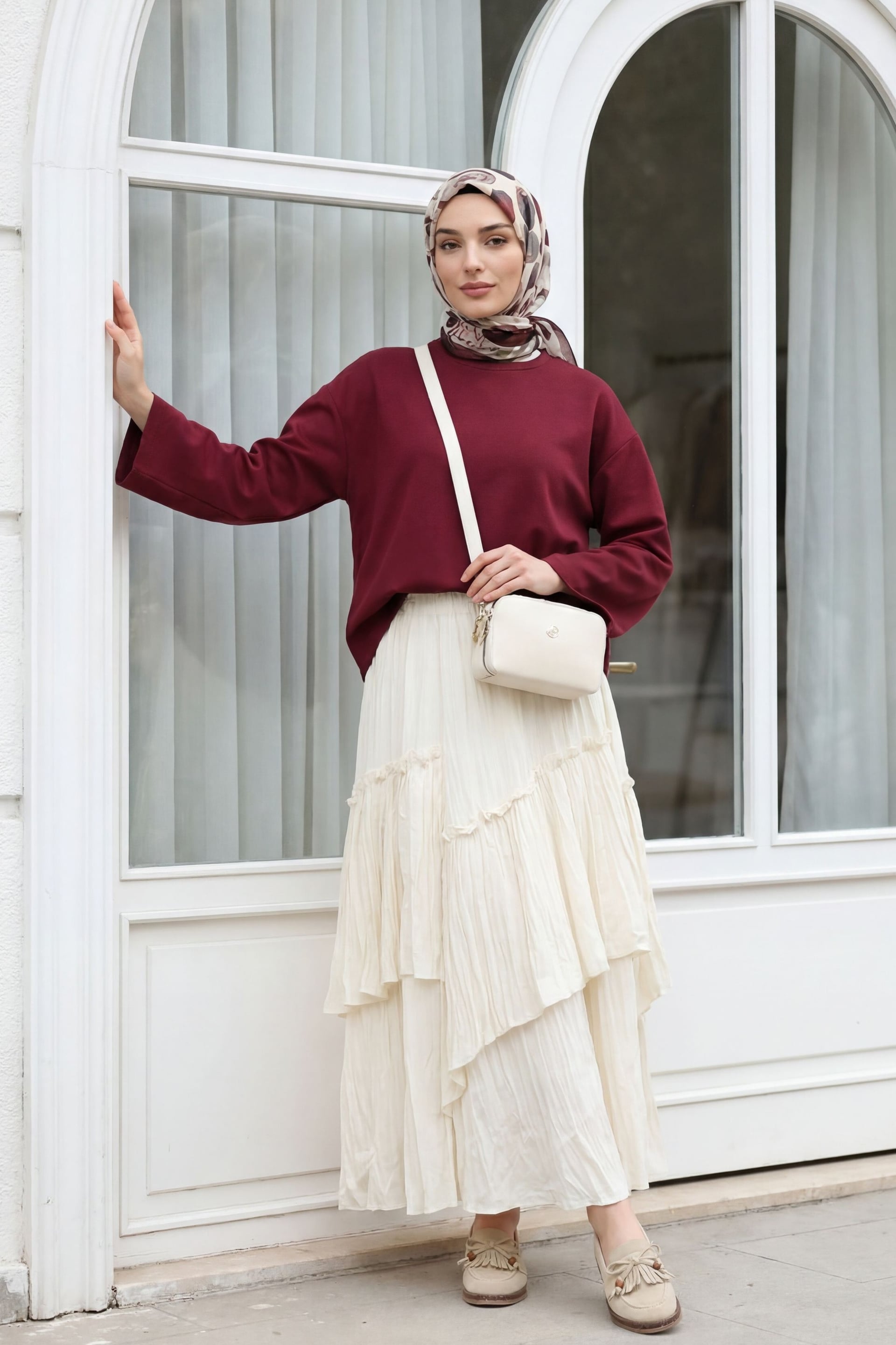 Round Neck Relaxed Jersey Blouse - Burgundy - Podyumplus - by Peralane - photo 3