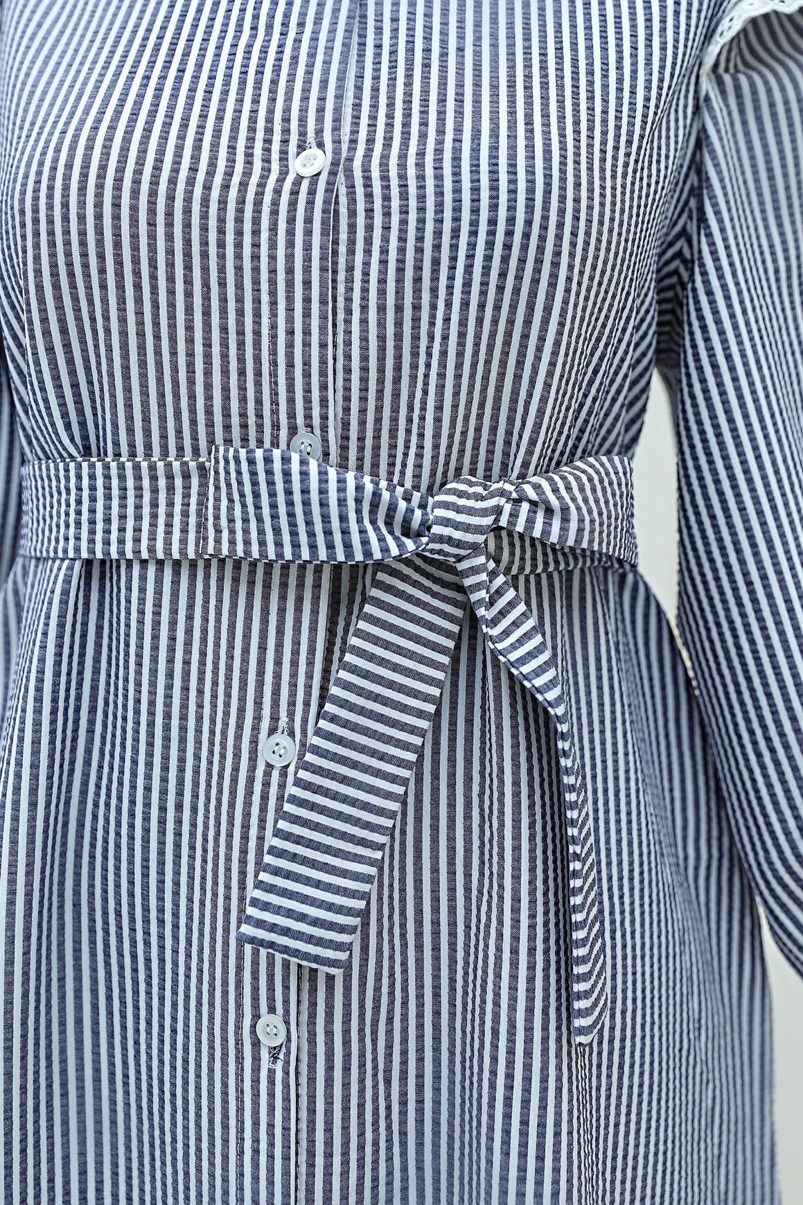 Button-Front Lace Detail Belted Dress - Navy - Podyumplus - by Peralane - photo 4
