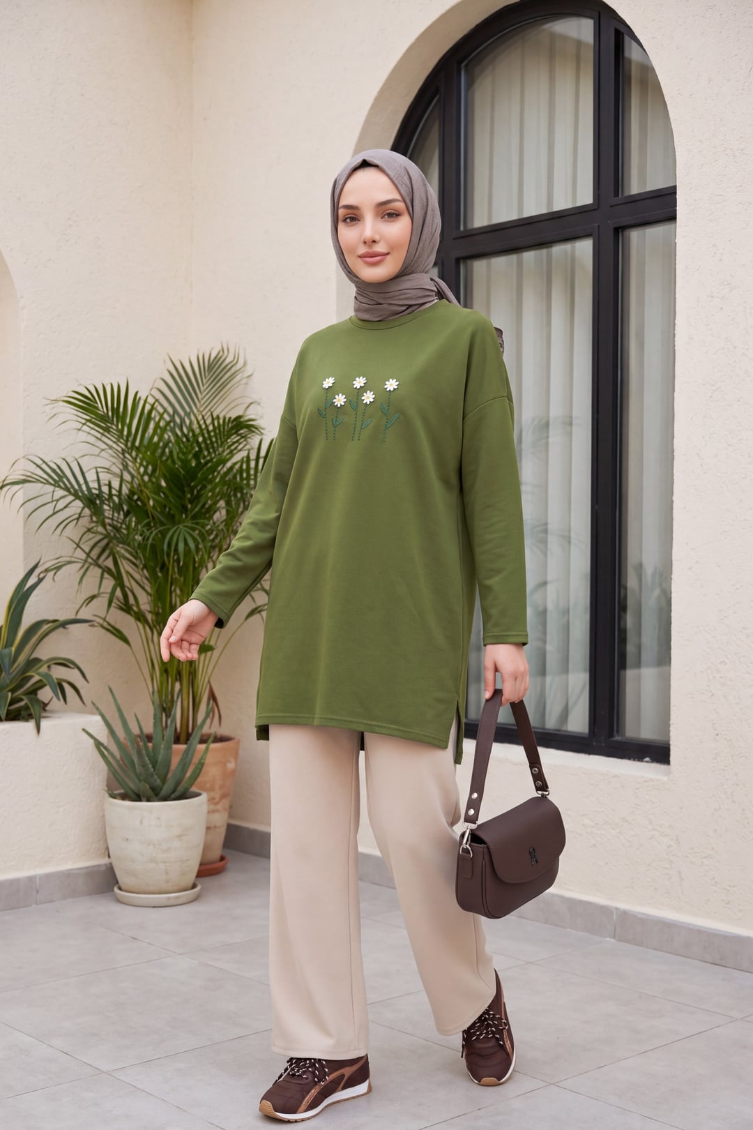 Daisy Embroidered Crew Neck Jersey Tunic - Dark Green - Podyumplus - by Peralane - photo 2