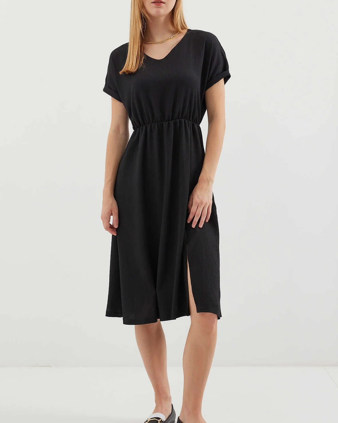 V-Neck Side-Slit Knit Dress - Black - Bigdart - by Peralane