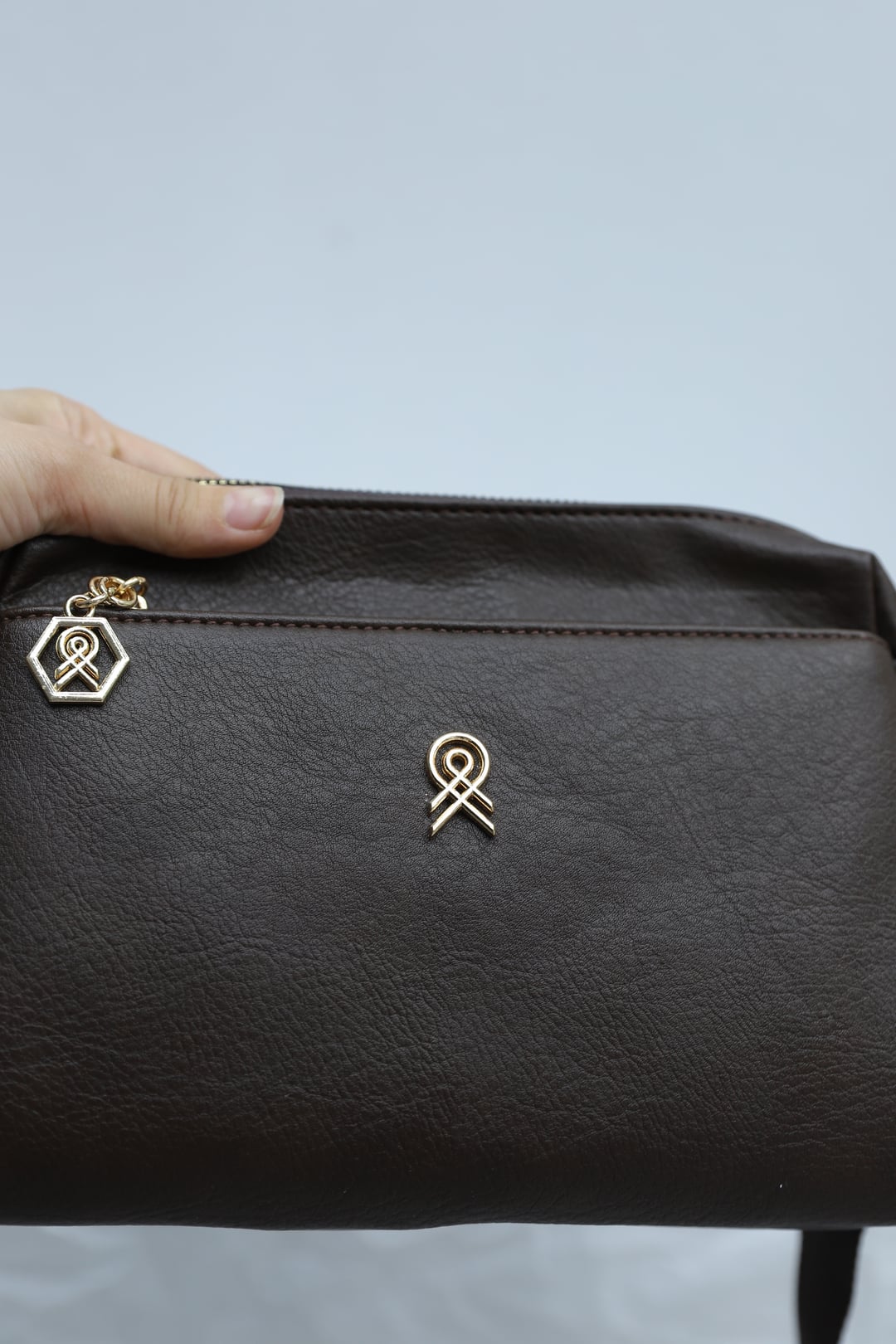 Crossbody Bag with Zip Closure - Dark Brown - Podyumplus - by Peralane - photo 4