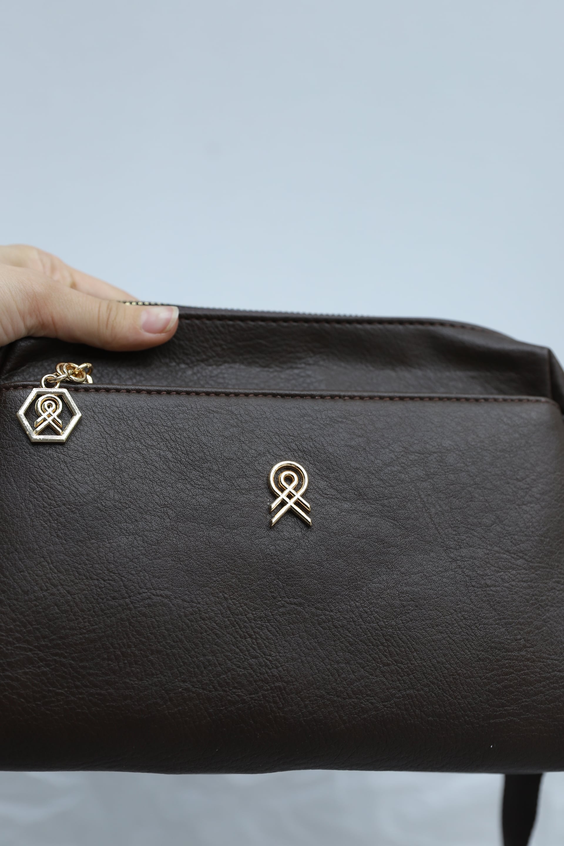 Crossbody Bag with Zip Closure - Dark Brown - Podyumplus - by Peralane - photo 4