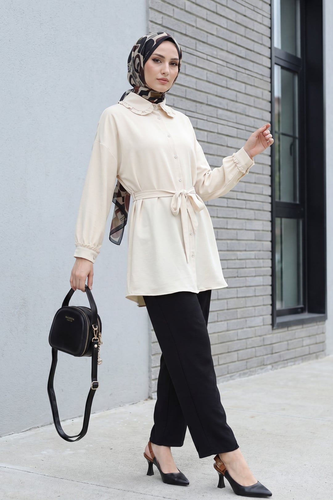 Black Drawstring Waist Slim Leg Trousers - Podyumplus - by Peralane - photo 3