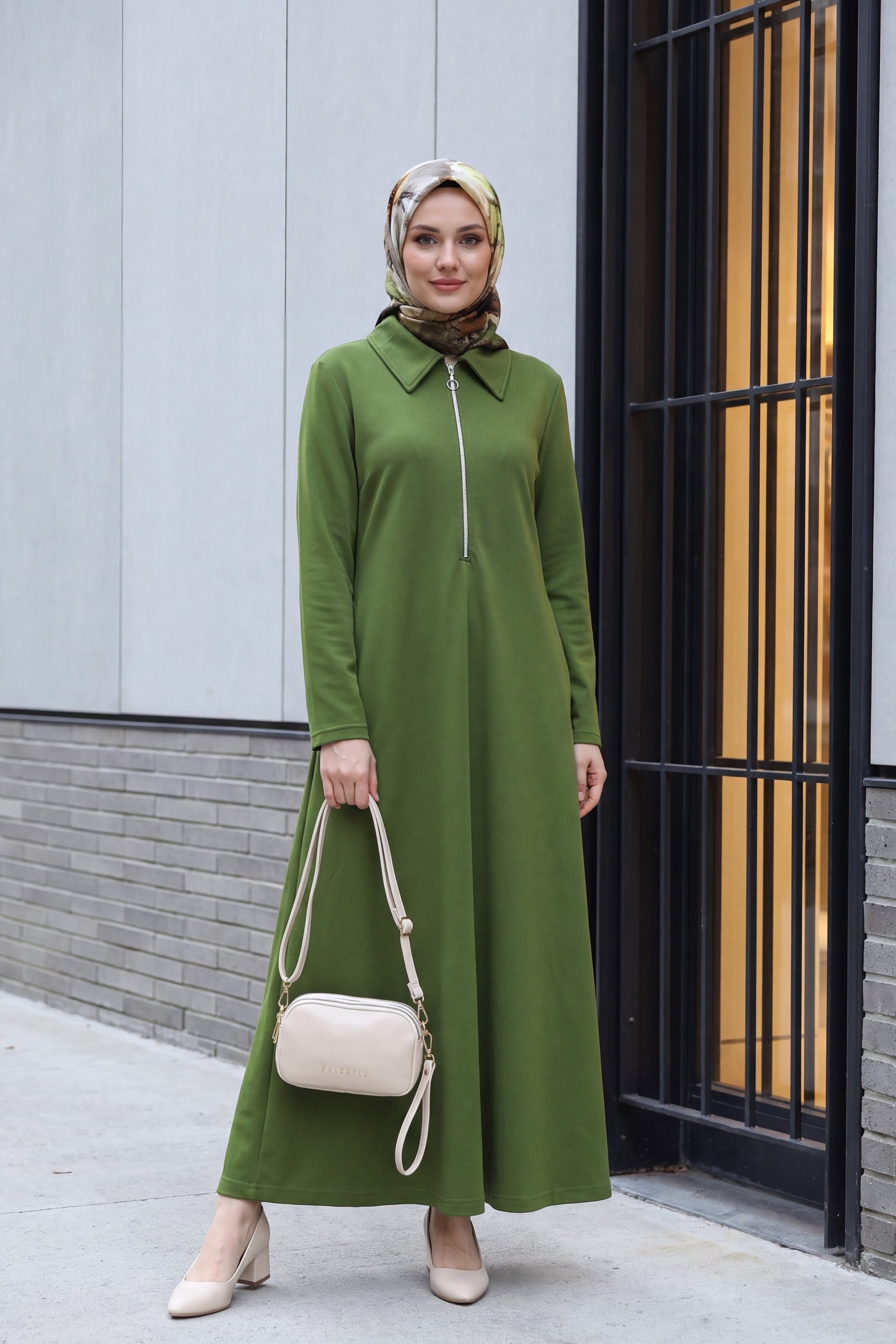 Half-Zip Long-Sleeve Shirt Collar Maxi Dress - Dark Green - Podyumplus - by Peralane - photo 4