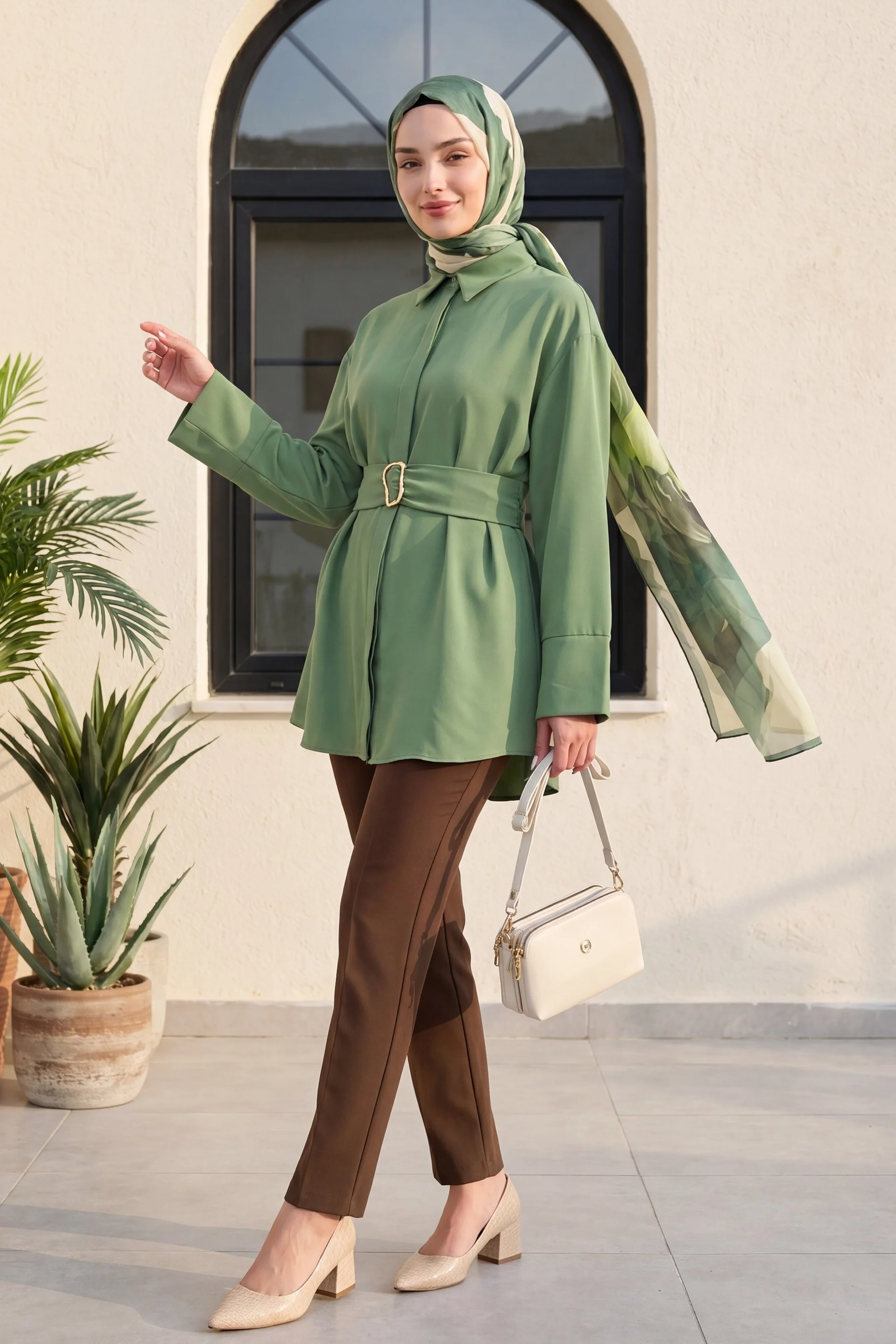 Zra Pleated Carrot Trousers - Brown - Podyumplus - by Peralane - photo 5