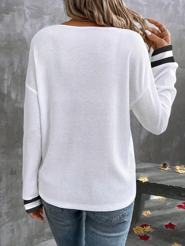 Women's Long-Sleeved V-Neck Waffle Sweatshirt - Janes - by Peralane - photo 4