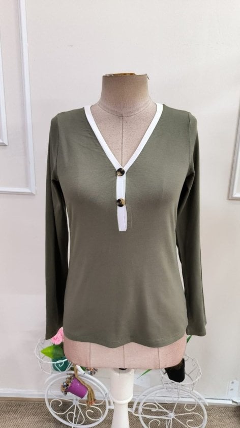 Women's Long Sleeve V-Neck Button Detail Viscose Blouse - Janes - by Peralane - photo 4
