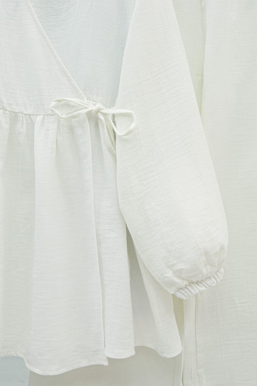 White Muslin Wrap Top and Trousers Pyjama Set - Podyumplus - by Peralane - photo 4