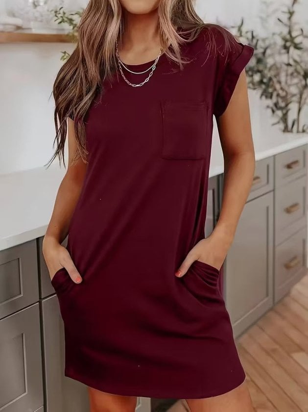 Women's Short-Sleeve Crew Neck Pocket Dress in Burgundy - Janes - by Peralane