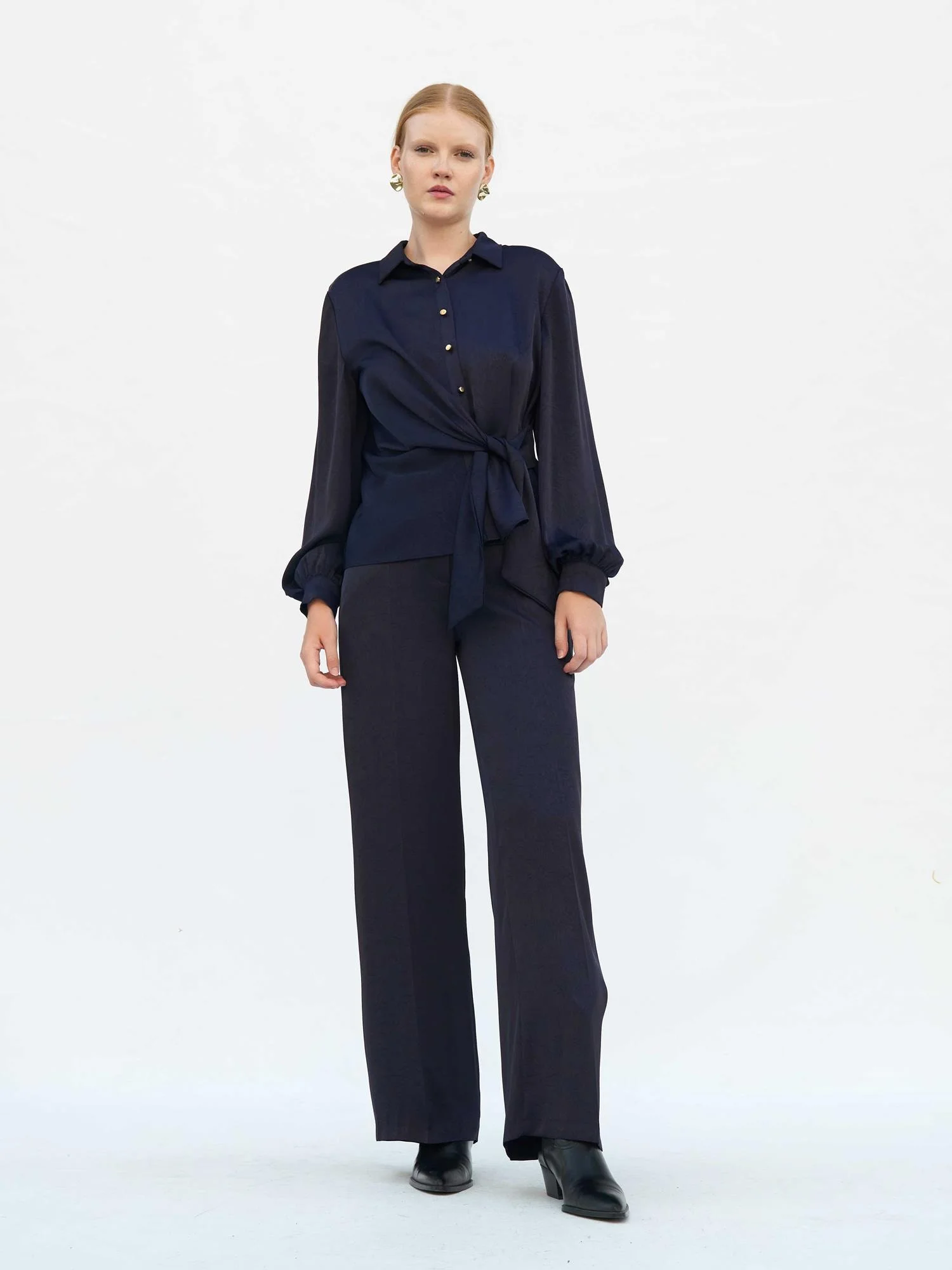 Navy Satin Wide-Leg Trousers with Belt - Lefon - by Peralane