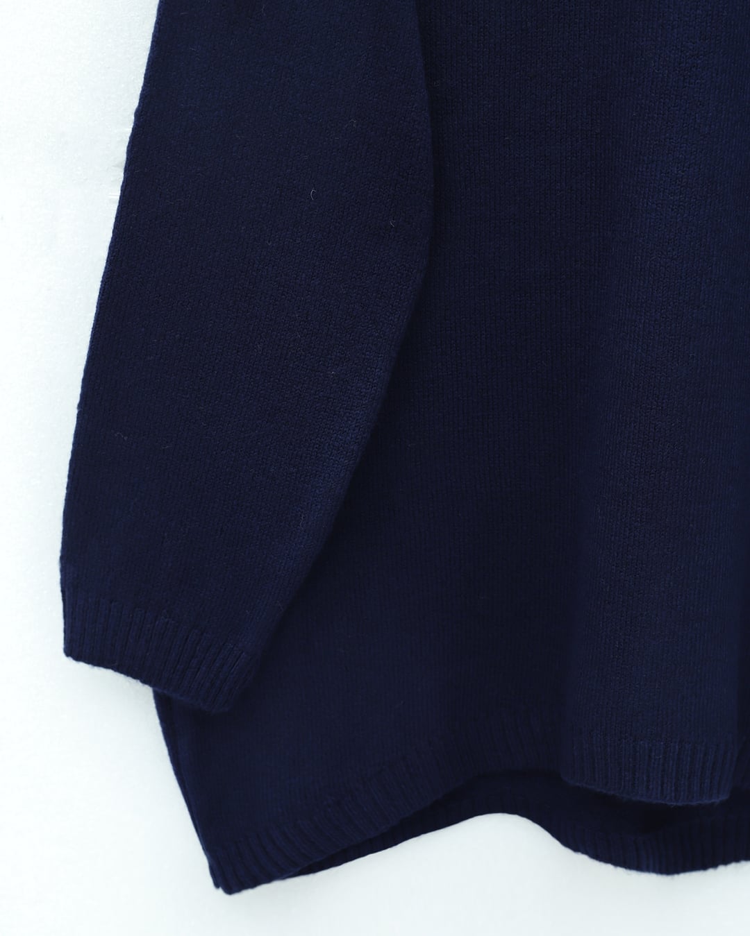 Round Neck Oversized Knit Sweater - Navy - Podyumplus - by Peralane - photo 4