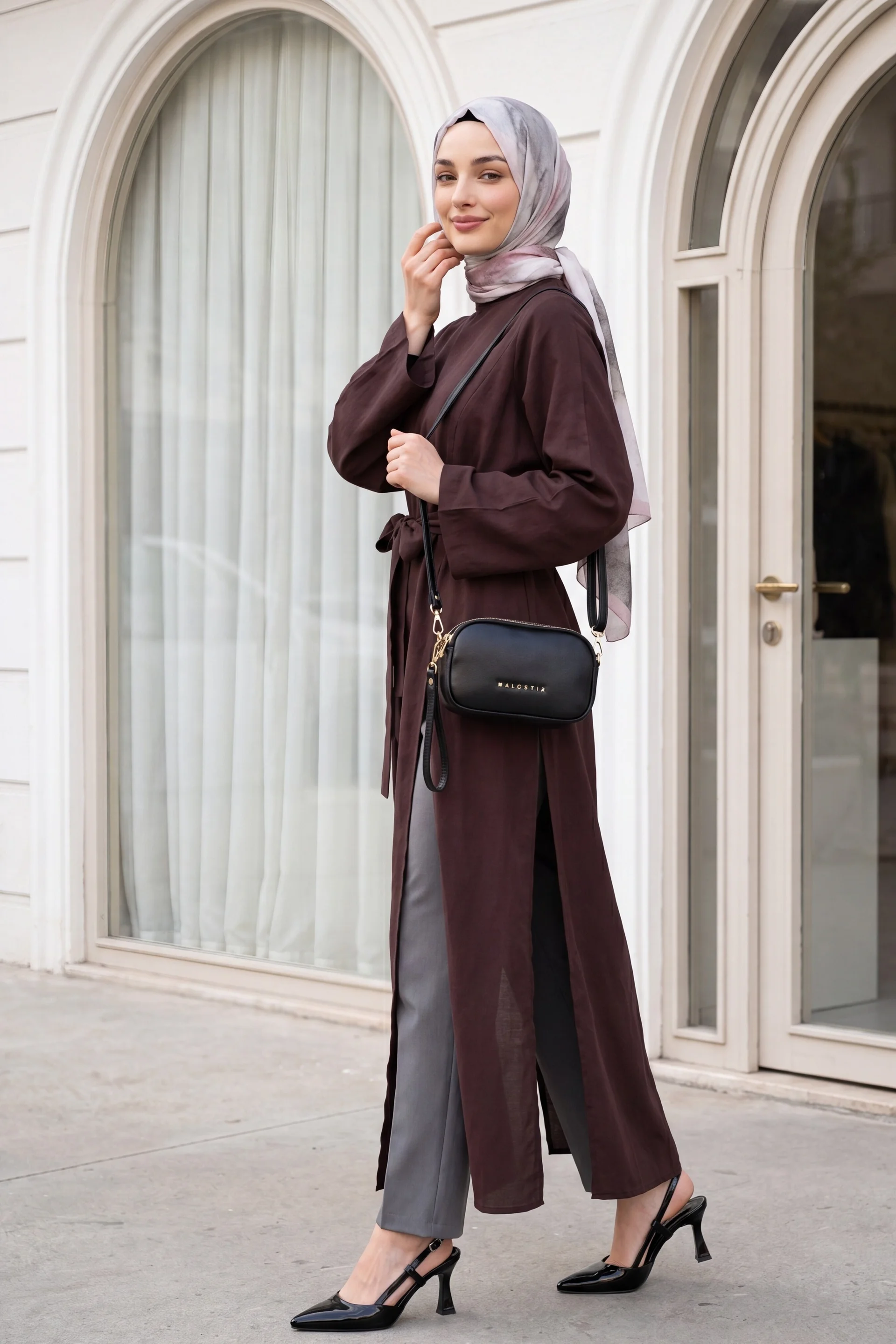 Long Modal Tunic with Round Neck, Deep Slits and Belt - Burgundy - Podyumplus - by Peralane - photo 4