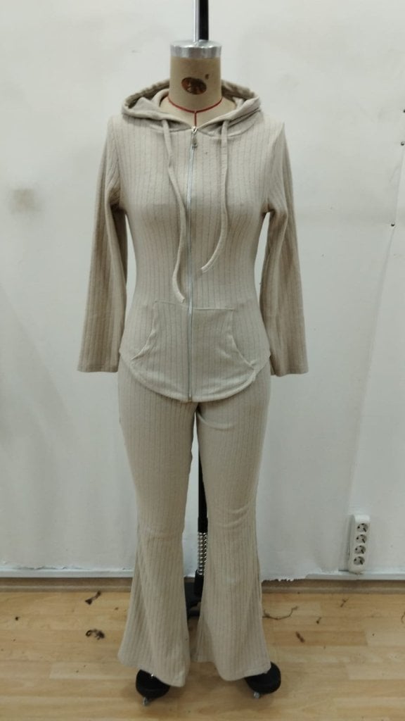 Women's Two-Piece Hooded Zip-Up Jacket and Flared Trousers Loungewear Set - Janes - by Peralane - photo 4