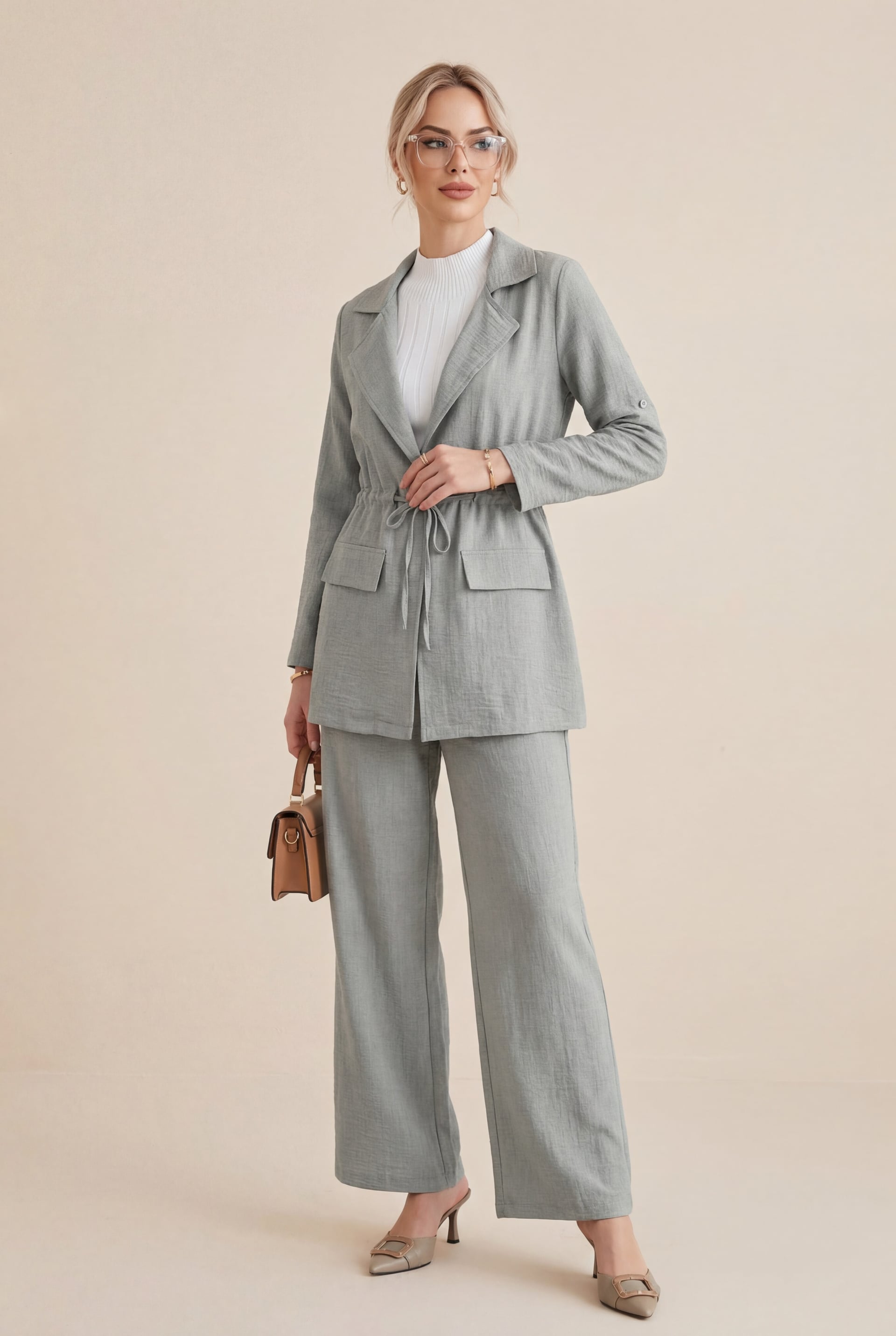 Covered Tunnel Bridge Blazer and Wide-Leg Trousers Set - Light Grey - Podyumplus - by Peralane - photo 5