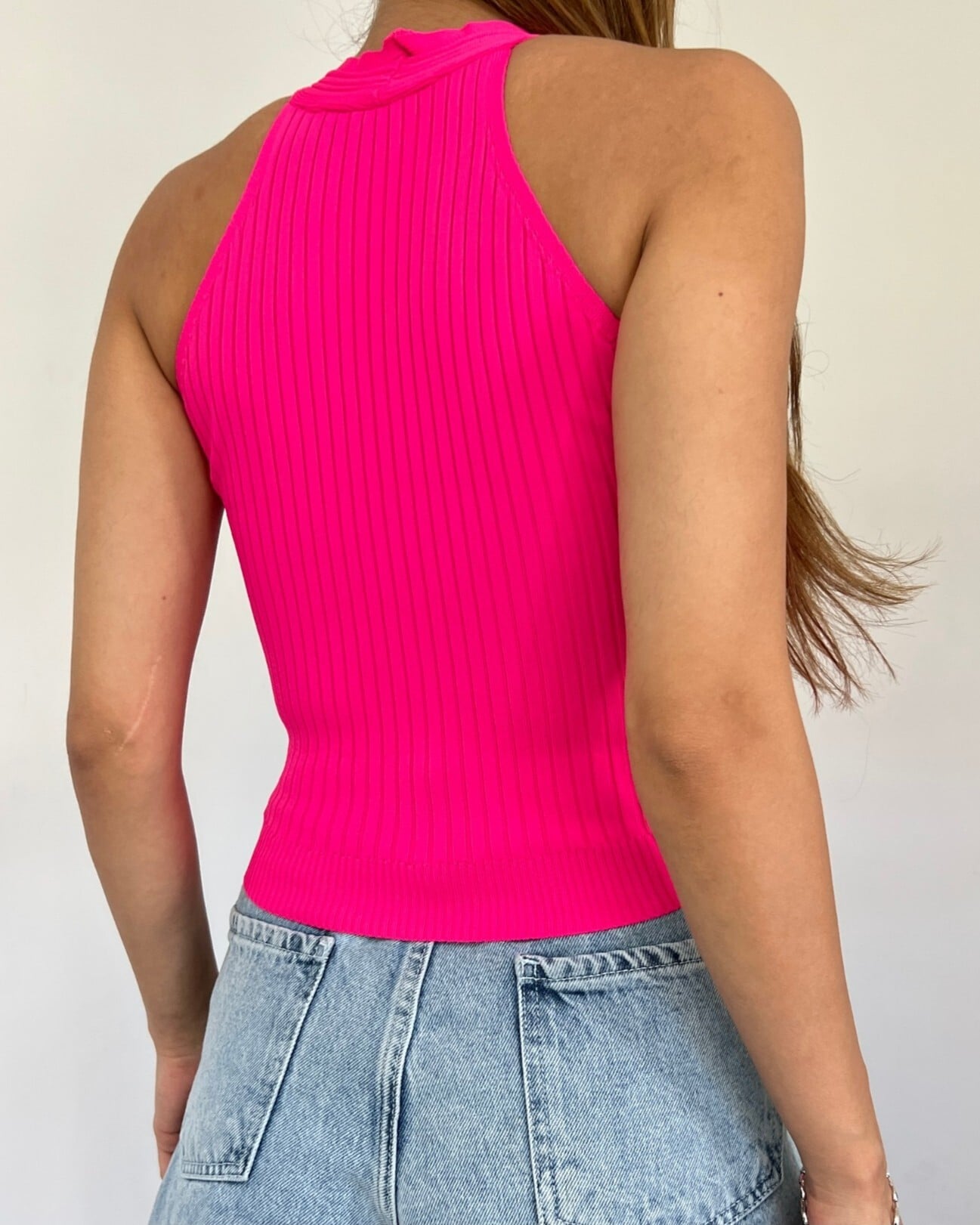 Metal Detail Sleeveless Ribbed Knit Crop Top - Fuchsia - Podyumplus - by Peralane - photo 3