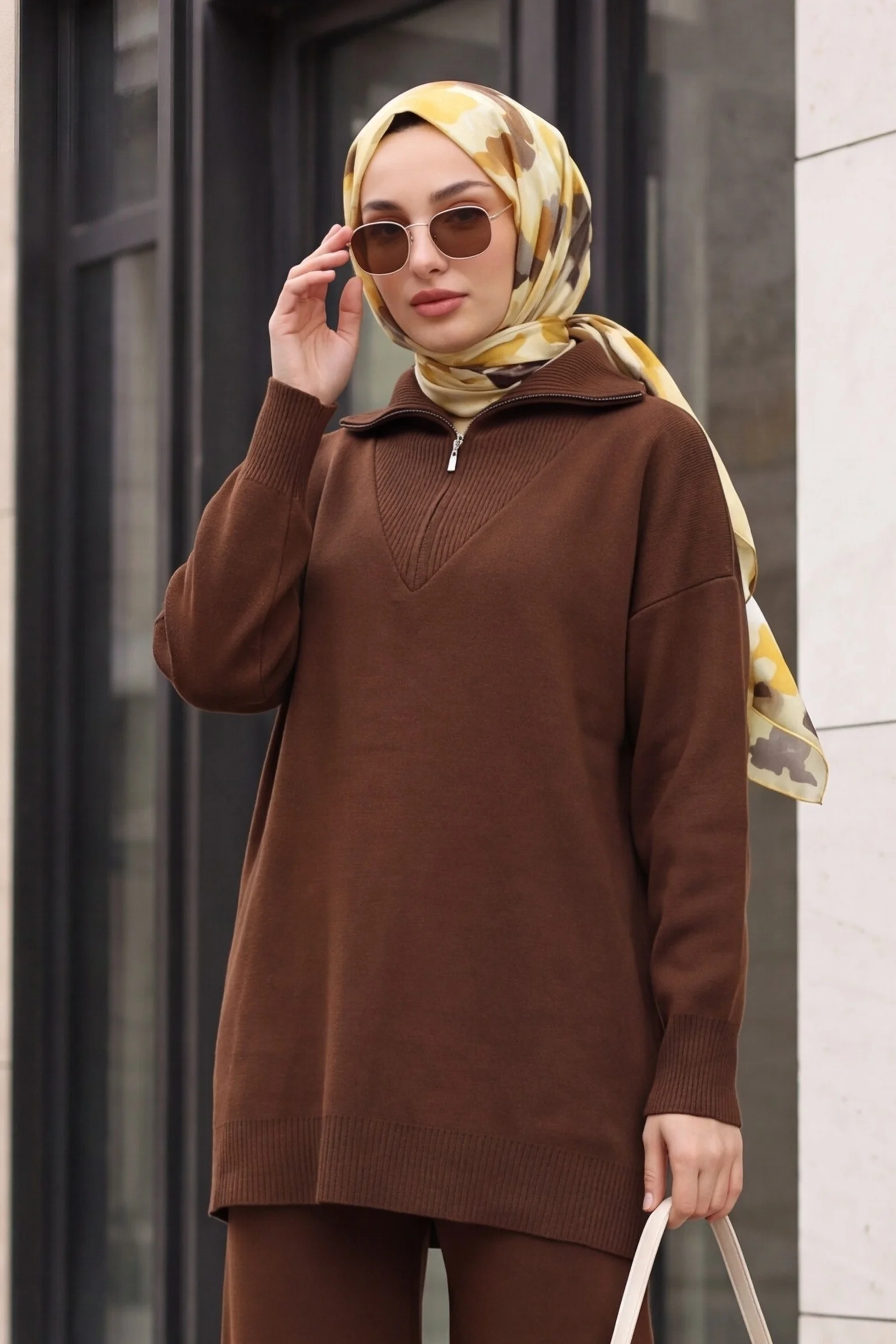 Turtleneck Zip Detail Knit Set - Brown - Podyumplus - by Peralane - photo 3
