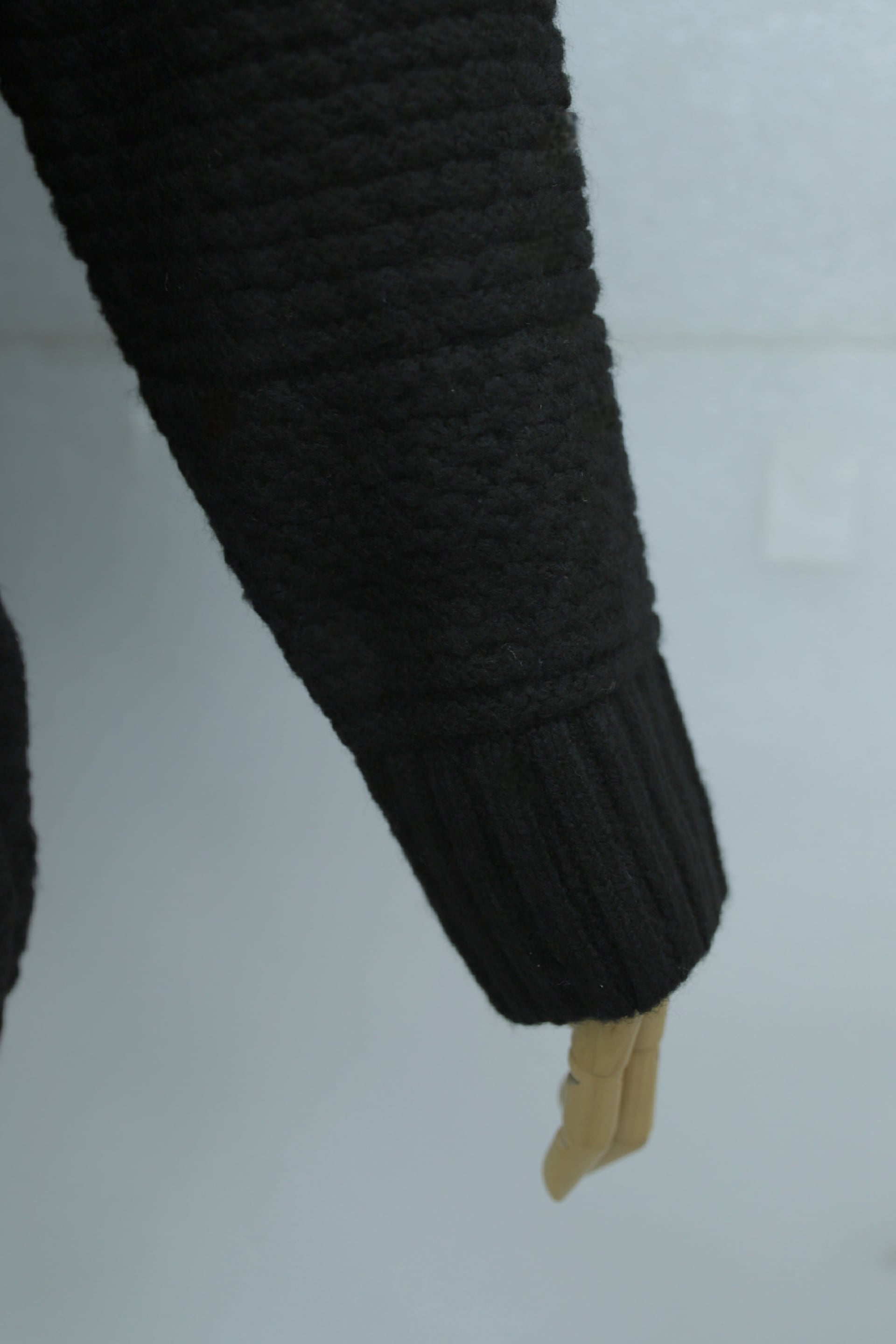 Black V-Neck Buttoned Relaxed Knit Cardigan - Podyumplus - by Peralane - photo 6