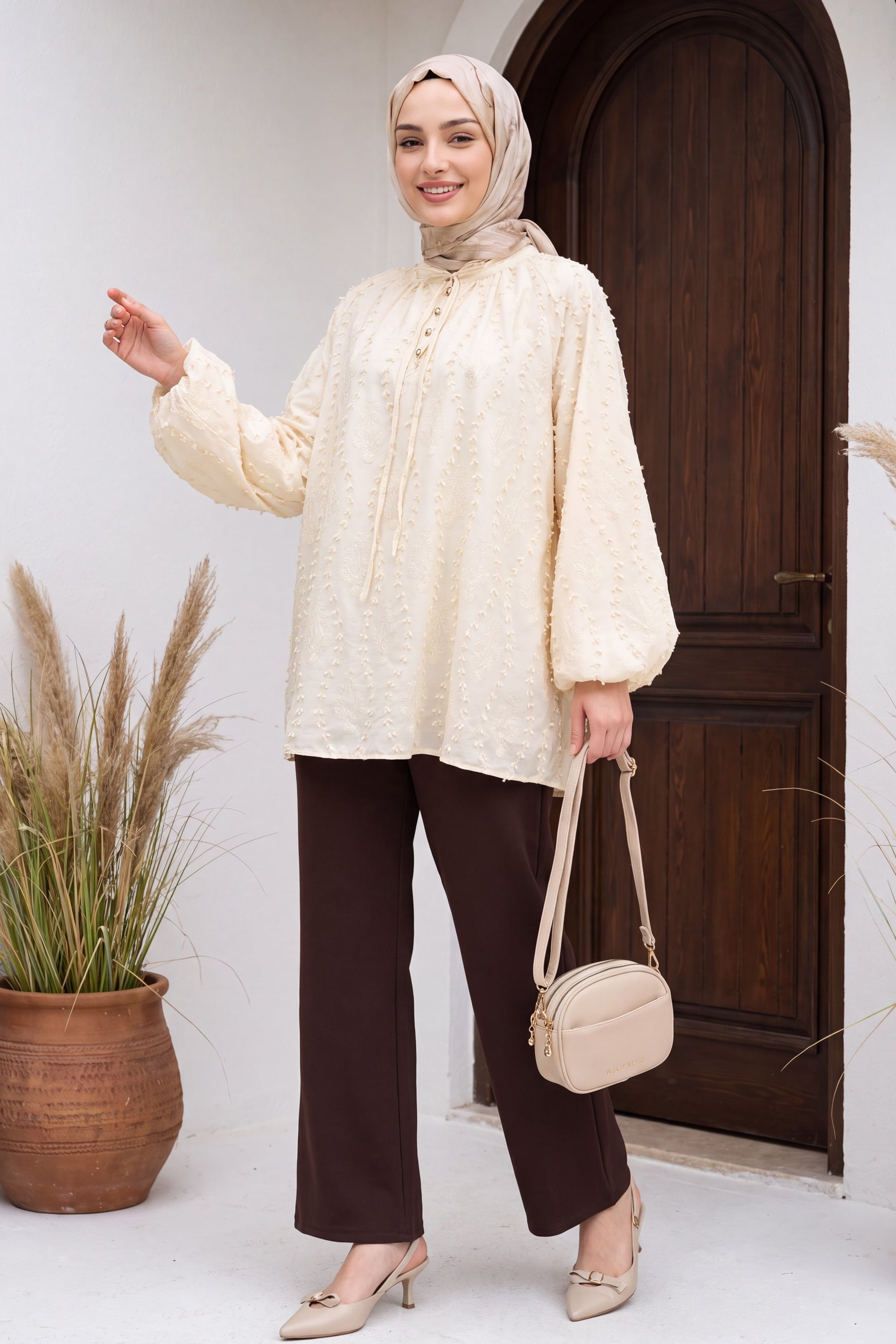Lace-Up Collar Buttoned Lined Embroidered Oversize Linen Tunic - Yellow - Podyumplus - by Peralane - photo 4