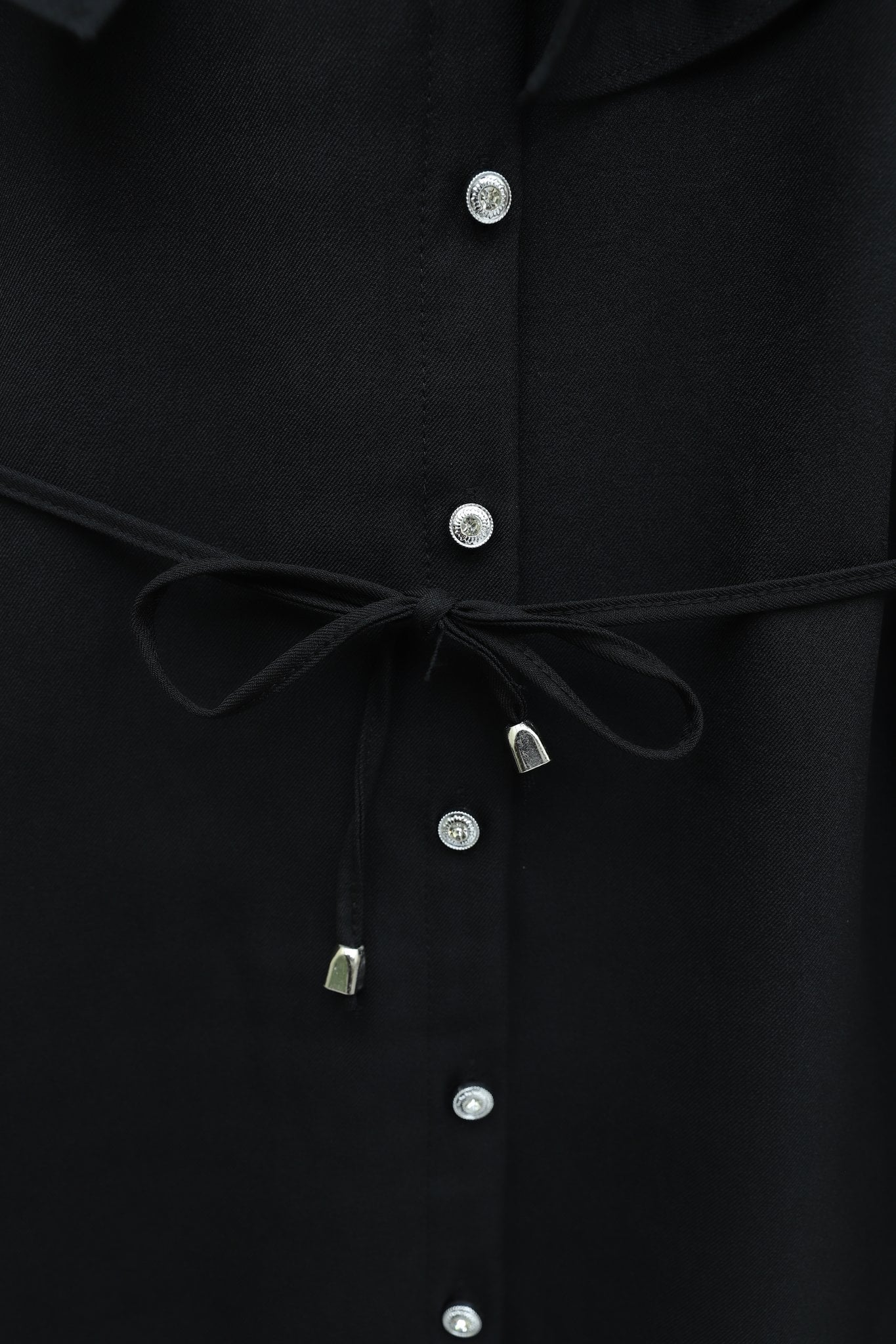 Women's Black Double-Layer Ruffle Collar Buttoned Drawstring Waist Linen-Look Tunic - Podyumplus - by Peralane - photo 9