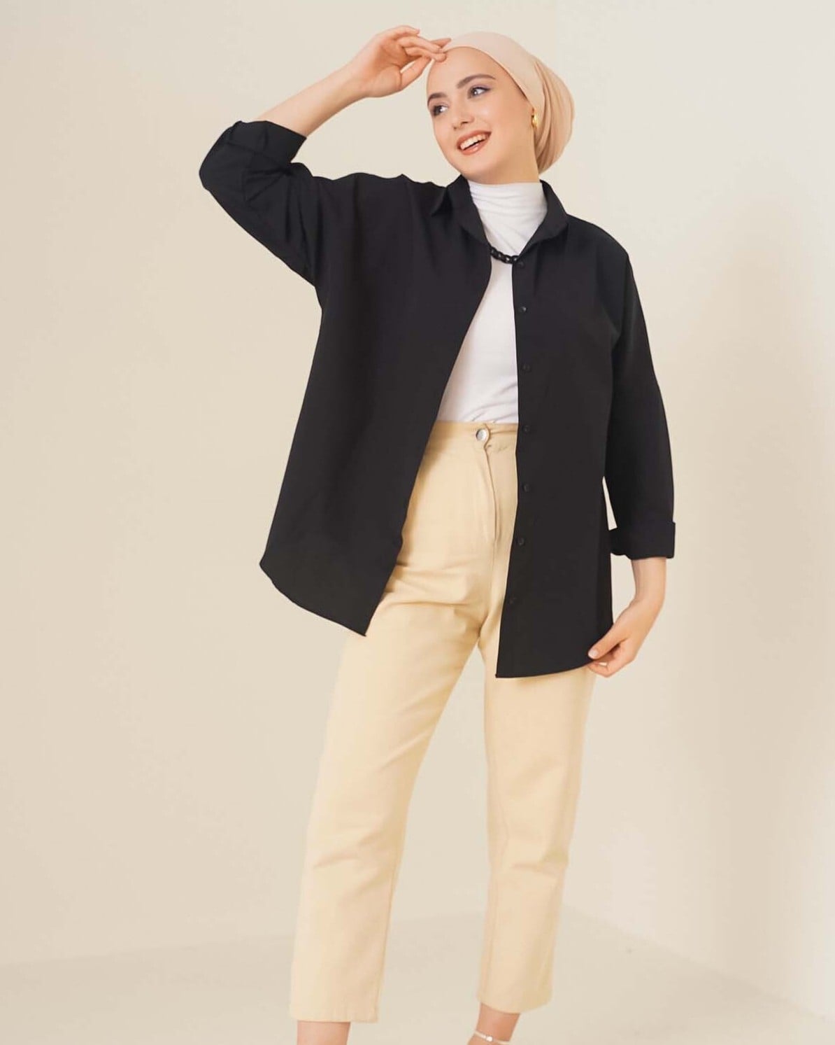 Oversize Basic Modest Tunic with Wide-Leg Trousers - Black and Beige - Wholeskop - by Peralane - photo 2