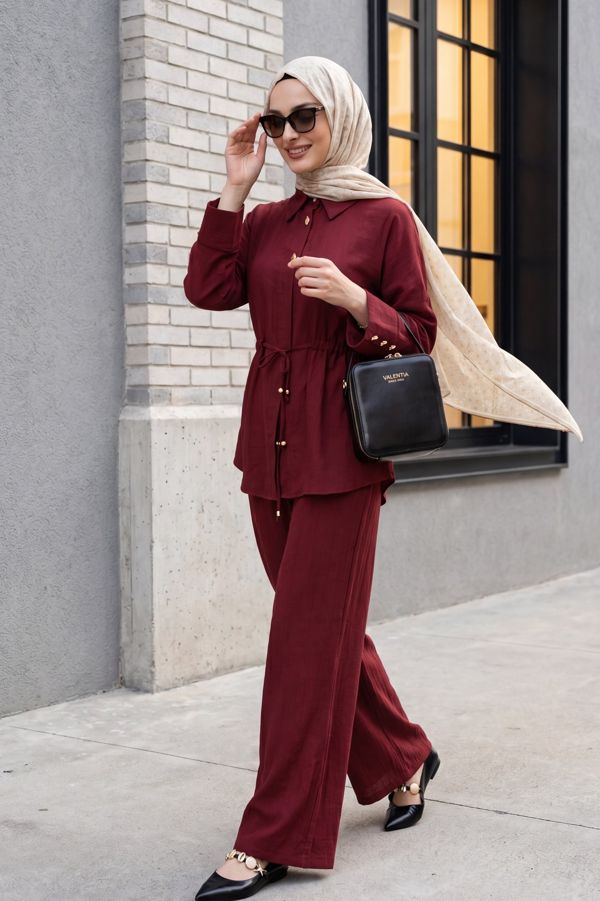 Tunnel Lace-Up Cotton Crinkle Two-Piece Set with Elastic Waist Trousers - Burgundy - Podyumplus - by Peralane - photo 2