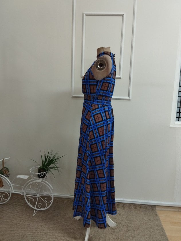 Women's Sleeveless Smocked Waist Plaid Dress - Janes - by Peralane - photo 5