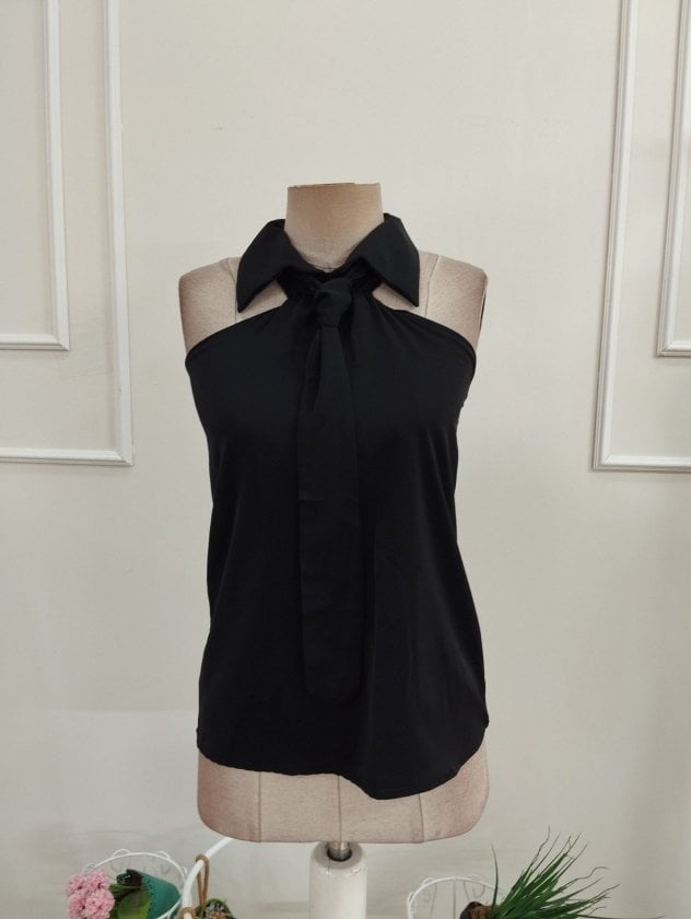 Women's Black Halter-Neck Blouse with Tie Detail and Back Zipper - Janes - by Peralane - photo 4