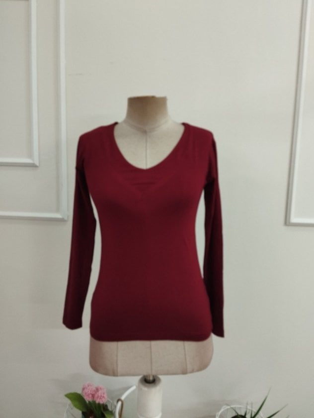 Women's Long-Sleeved V-Neck Viscose Blouse - Burgundy - Janes - by Peralane - photo 4