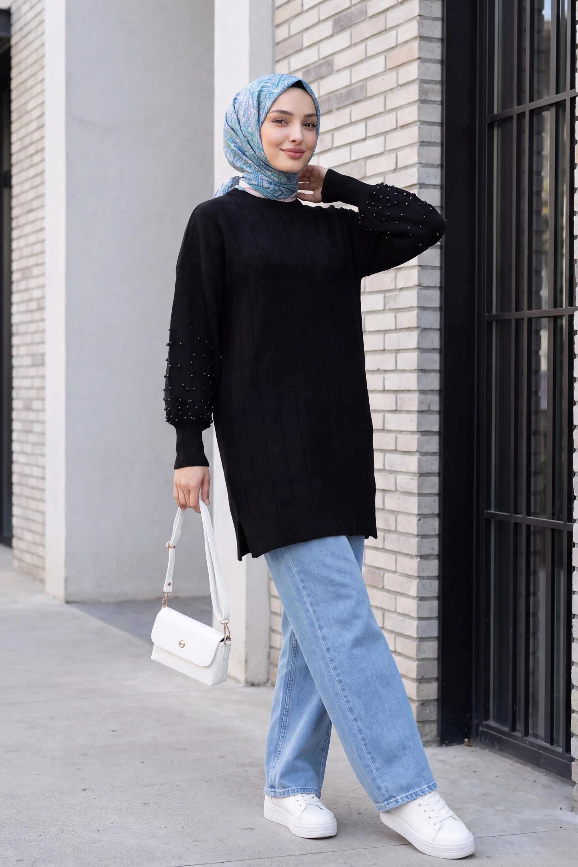 Black Beaded Cable Knit Tunic with High Neck - Podyumplus - by Peralane - photo 3