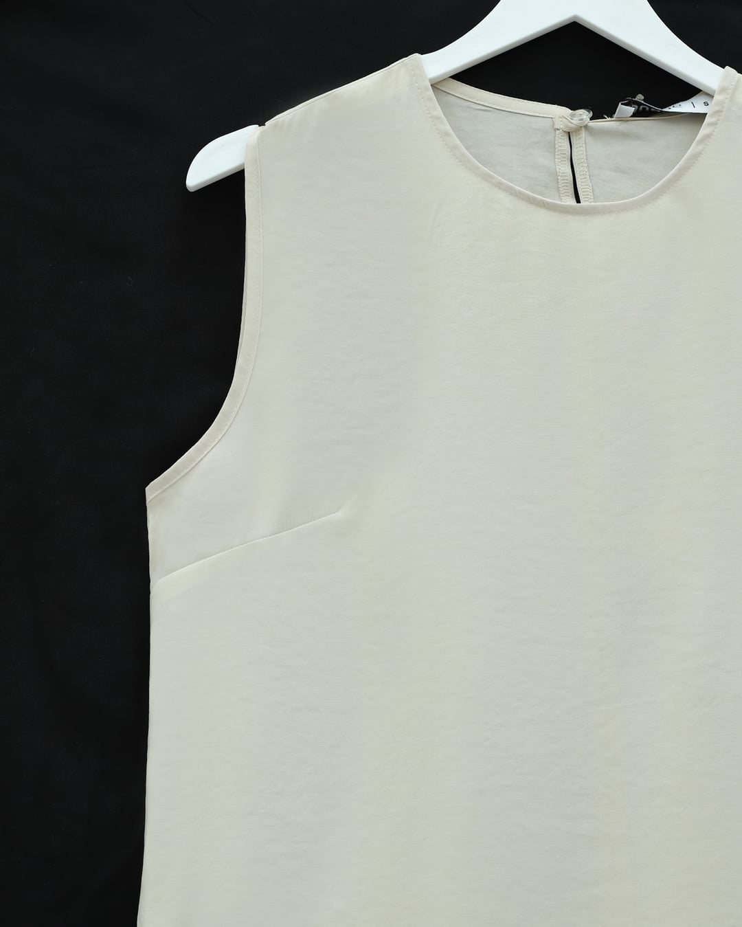 Round Neck Sleeveless Modal Top - Beige - Podyumplus - by Peralane - photo 4
