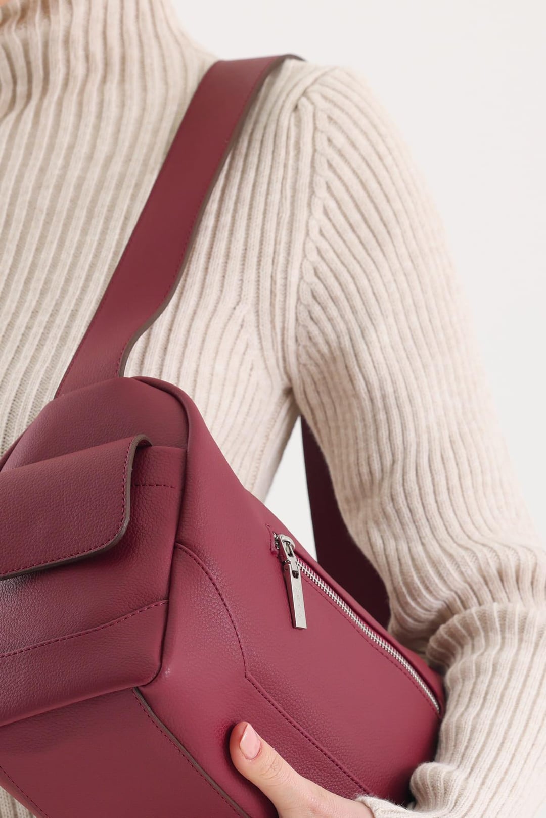 Laura Bordeaux Soft Faux Leather Women's Shoulder Bag 6233 - Aron Atelier - by Peralane - photo 6