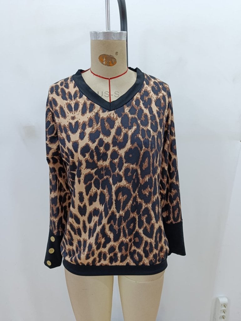 Women's Long Sleeve V-Neck Leopard Print Suprem Blouse - Janes - by Peralane - photo 7
