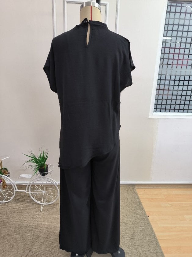 Women's Black Mock Neck Cap Sleeve Wide-Leg Jumpsuit with Asymmetric Cut Detail - Janes - by Peralane - photo 6