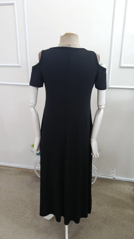 Women's Cold-Shoulder Round Neck Long Viscose Dress with Eyelet Detail - Janes - by Peralane - photo 4