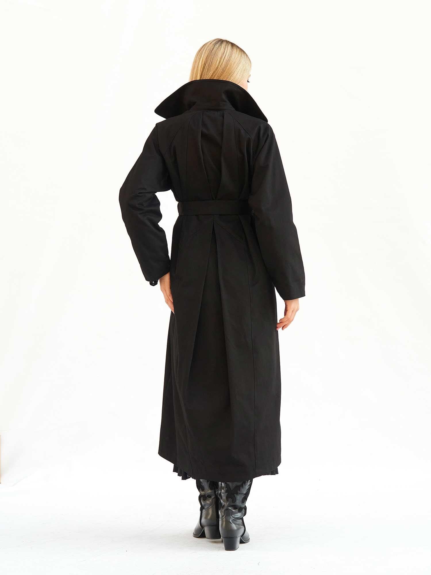 Belted Double-Breasted Long Trench Coat in Black for Women - Lefon - by Peralane - photo 3