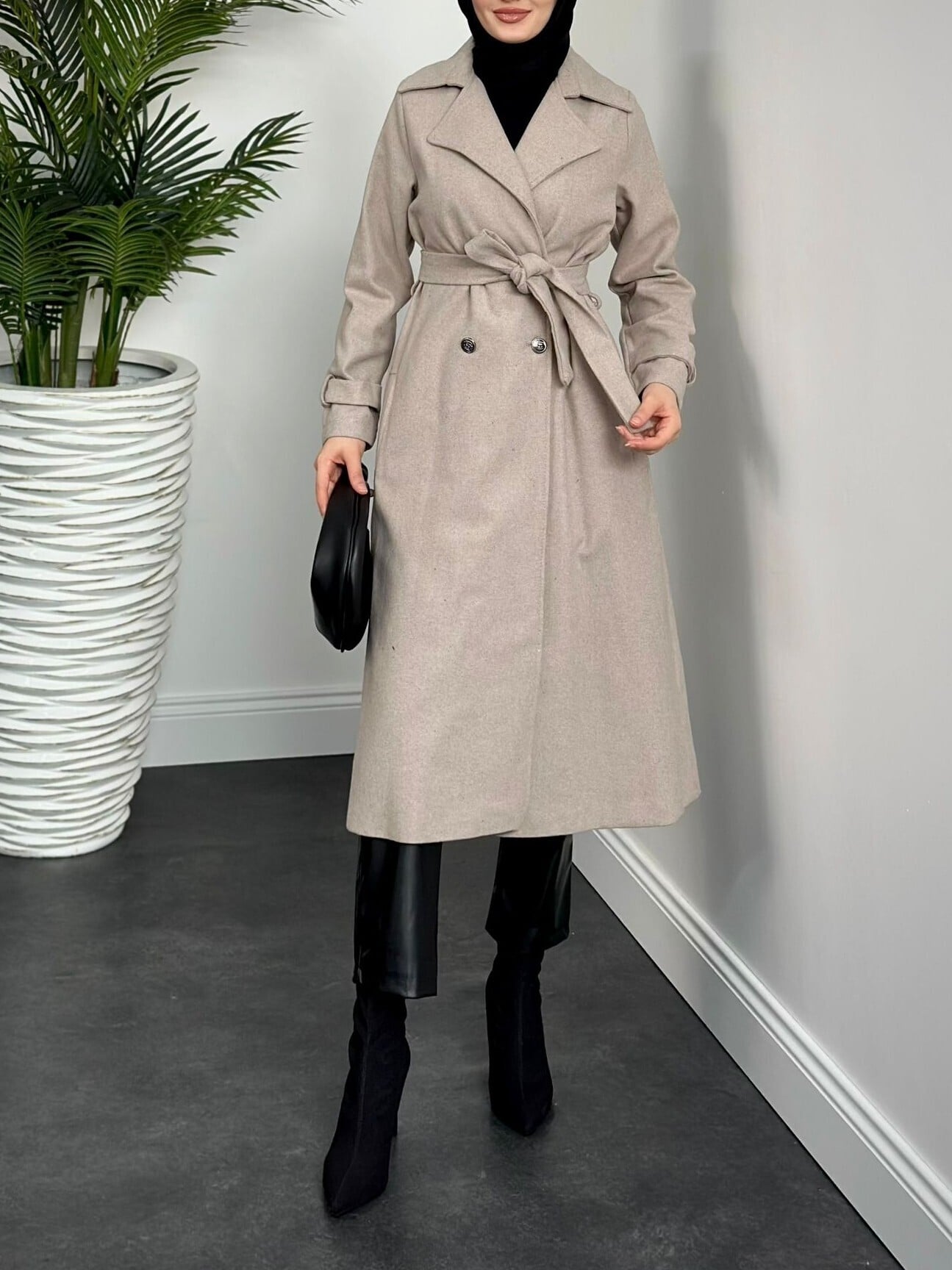 Double-Breasted Belted Wool-Blend Trench Coat in Stone - Podyumplus - by Peralane
