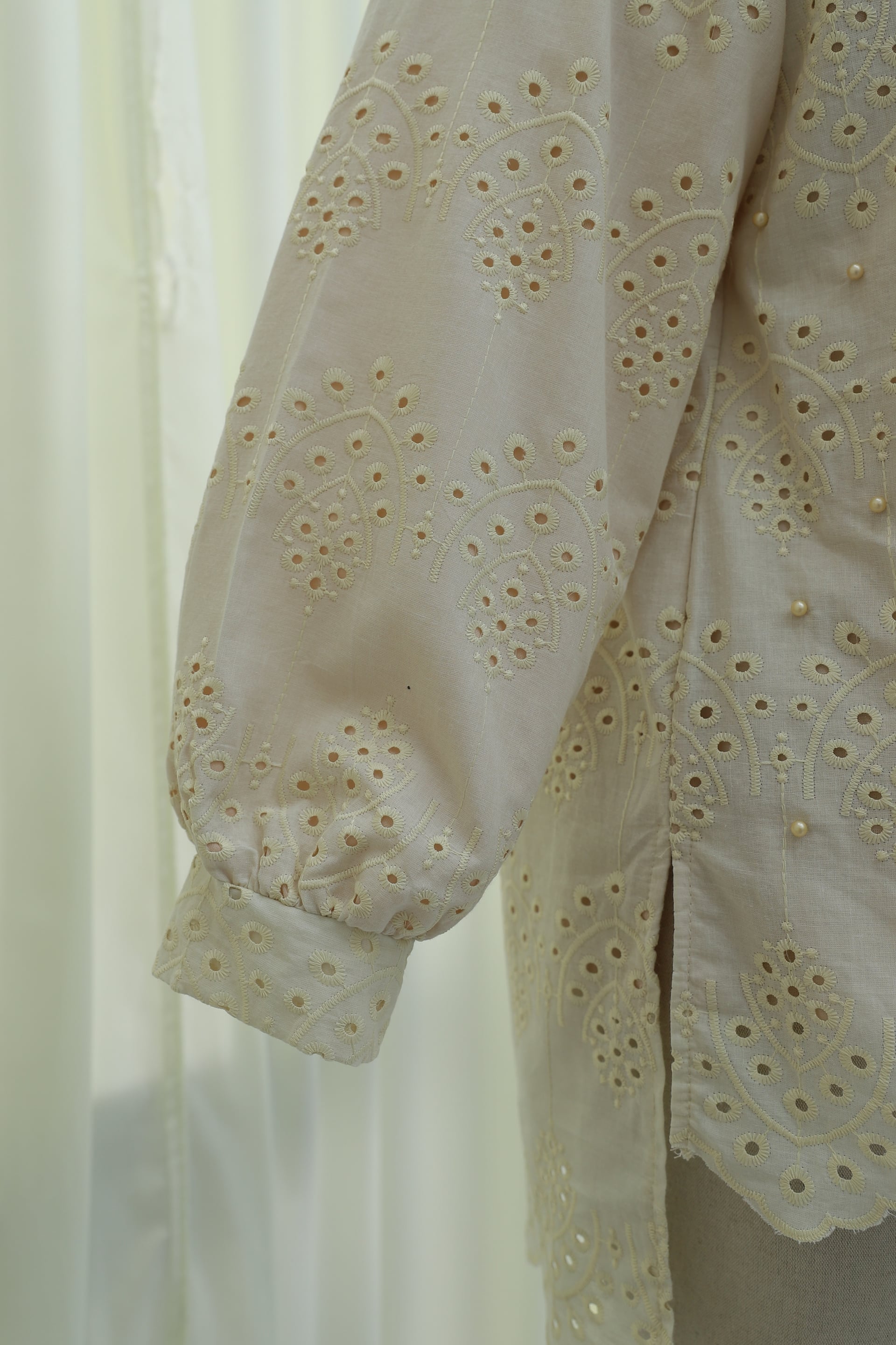 Organza Tulle Detail Pearl Button Long Back Scalloped Tunic - Beige - Podyumplus - by Peralane - photo 6