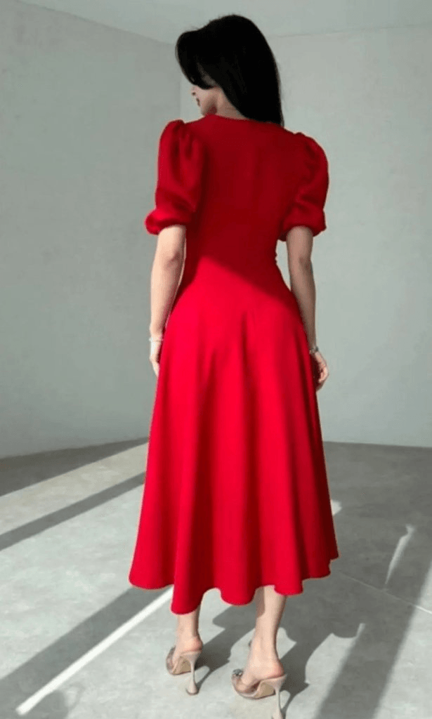 Women's Short Puff Sleeve Crew Neck Flared Crepe Dress in Red - Janes - by Peralane - photo 3