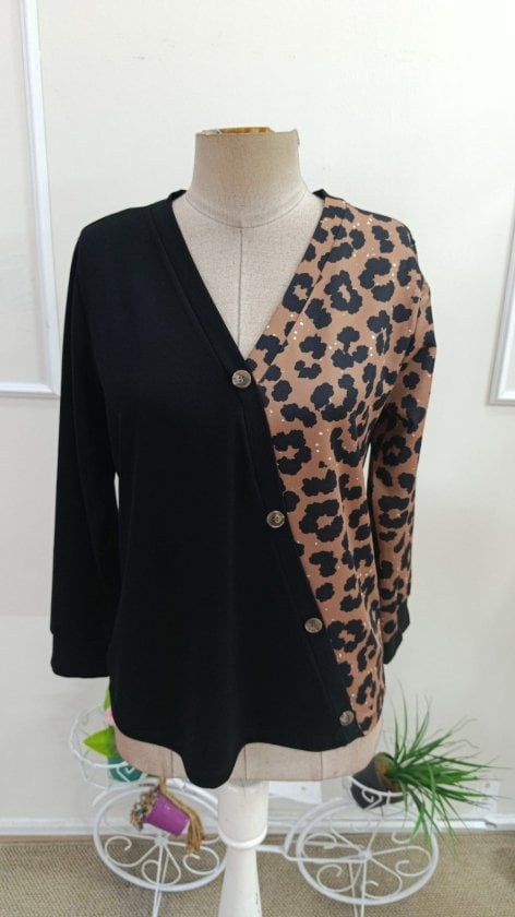 Women's Long Sleeve V-Neck Wrap Blouse with Leopard Print Detail - Janes - by Peralane - photo 4