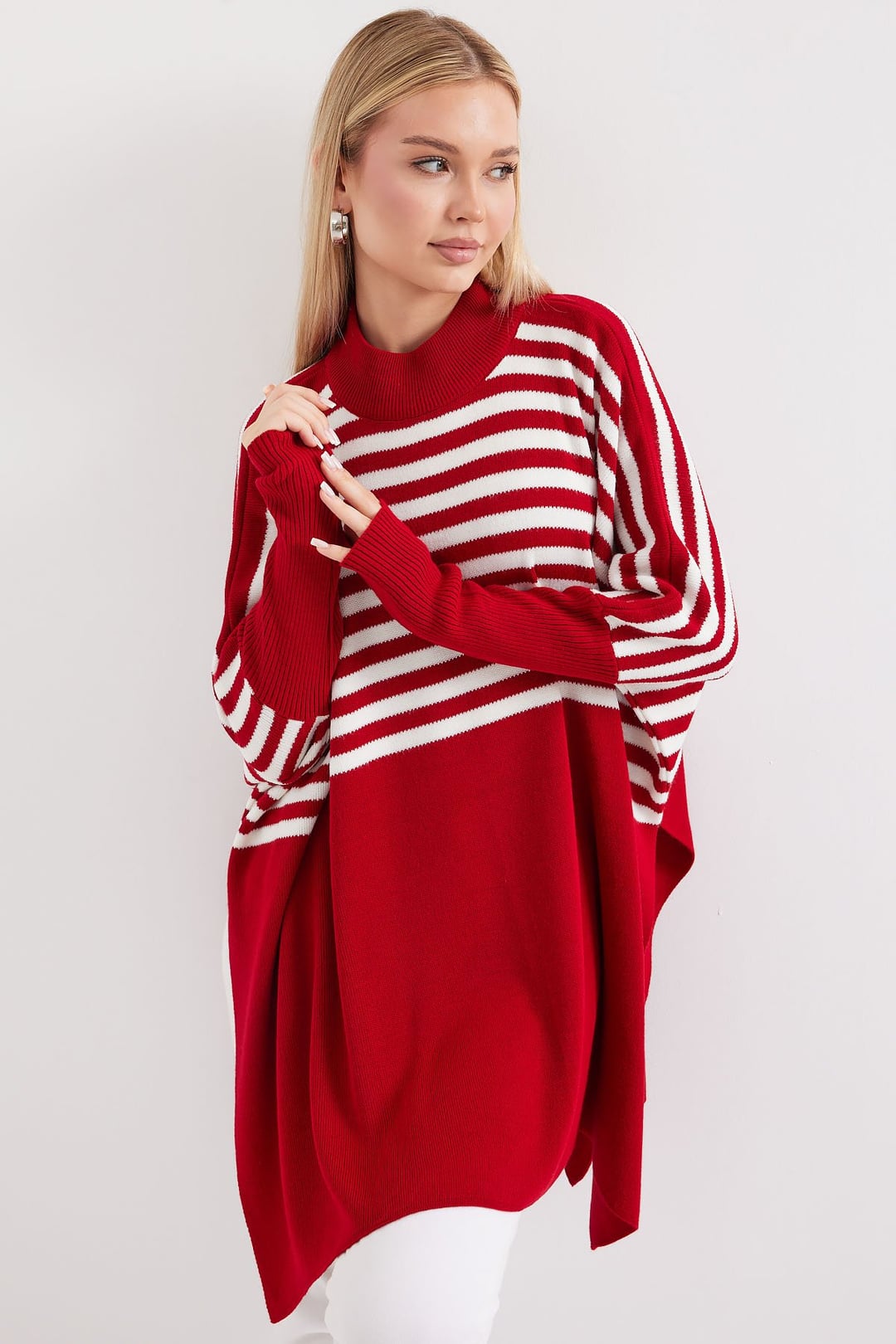Women's Oversize Side-Slit Poncho Sweater - Burgundy - Bigdart - by Peralane