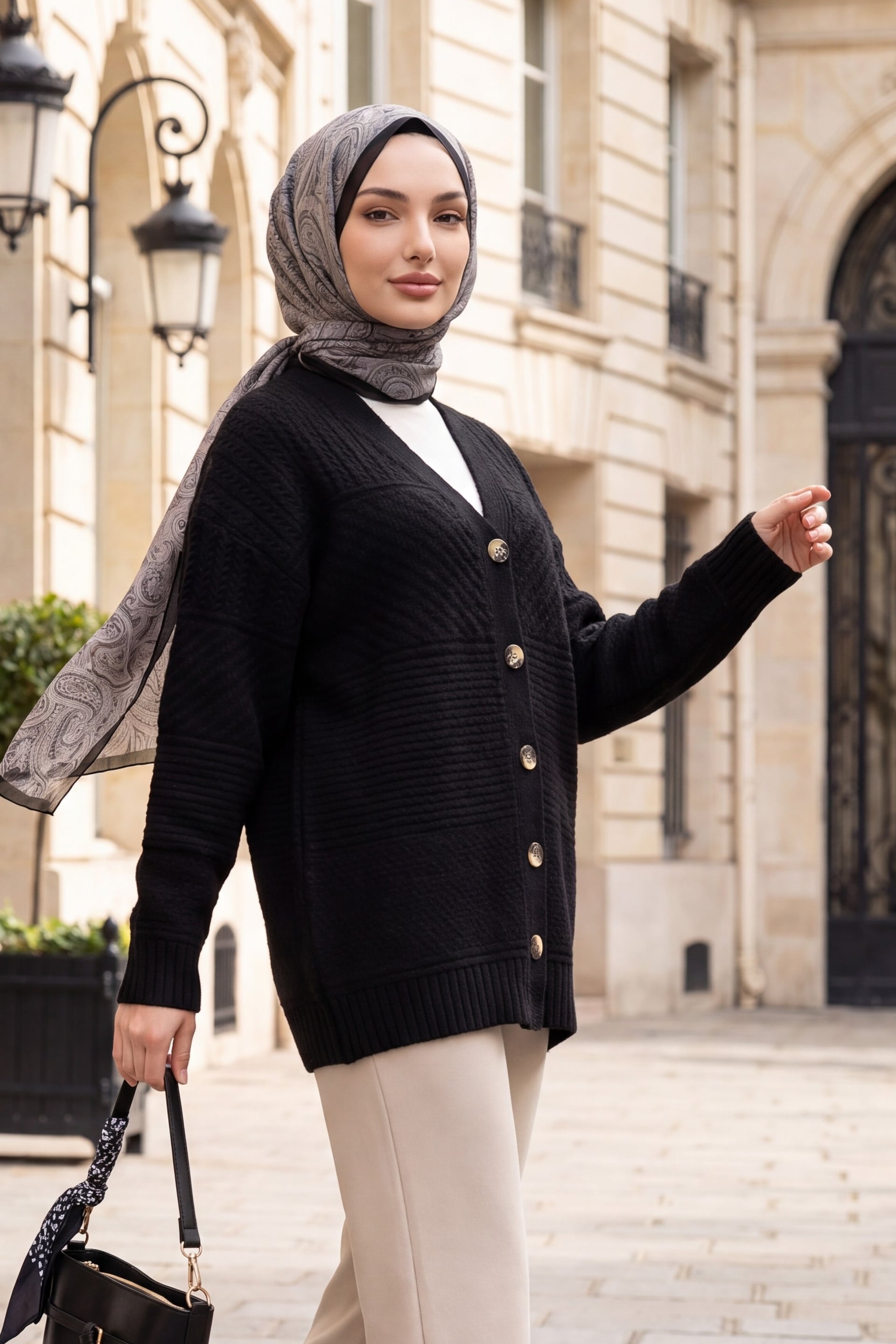 Black V-Neck Buttoned Relaxed Knit Cardigan - Podyumplus - by Peralane - photo 2