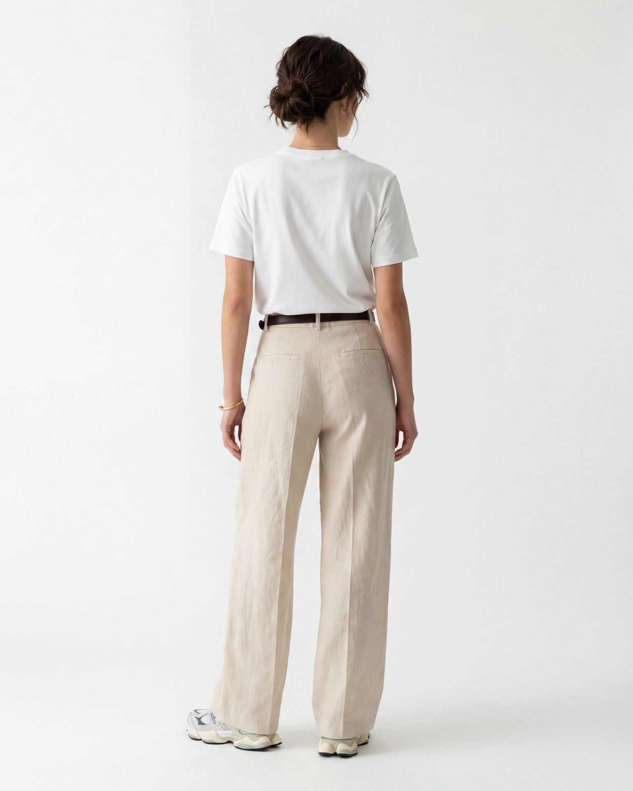 Wide-Leg Pleated Trousers in Ecru - Fame - by Peralane - photo 3