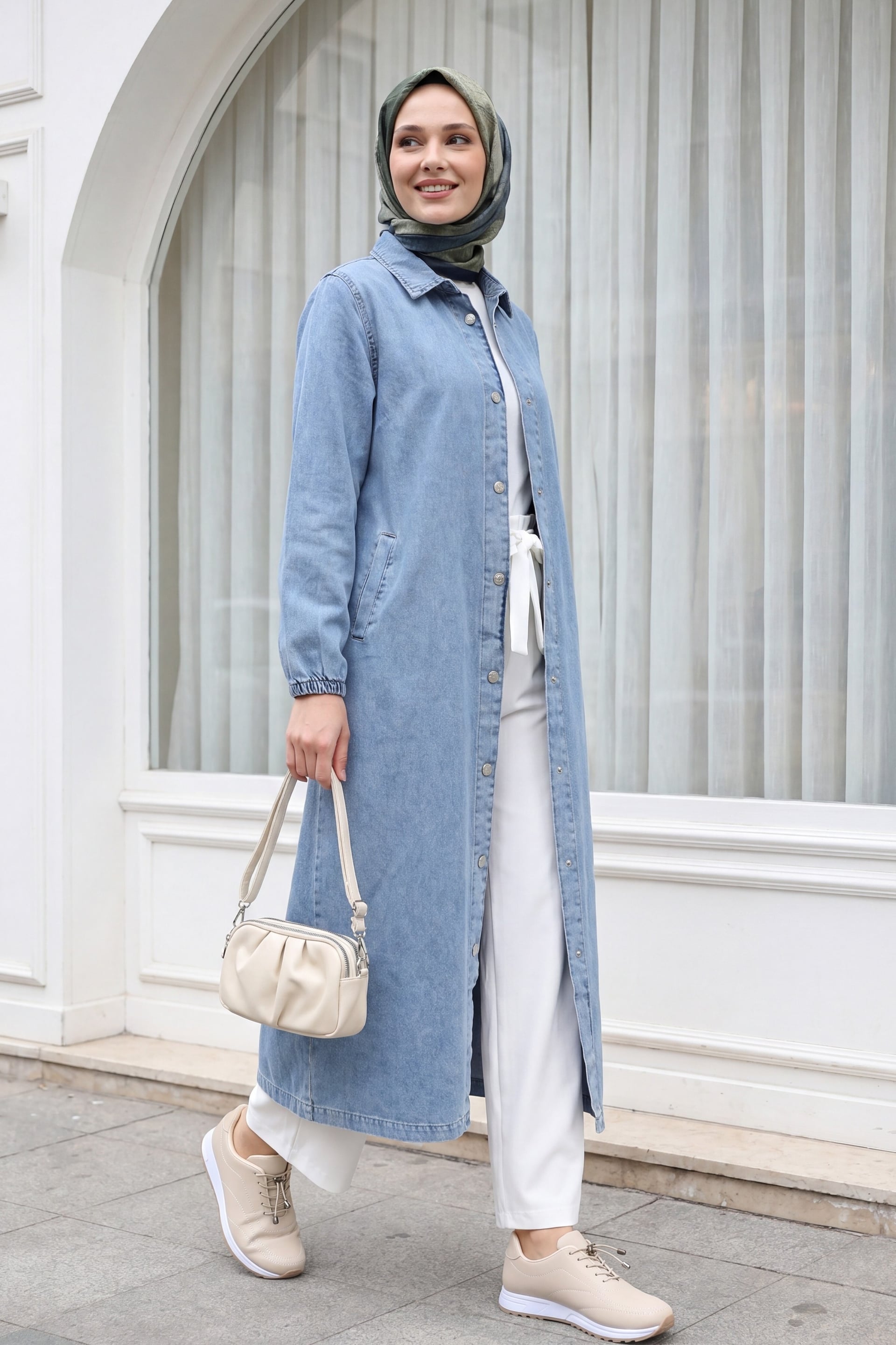 Light Blue Denim Long Jacket with Elastic Cuffs and Full-Button Front - Podyumplus - by Peralane