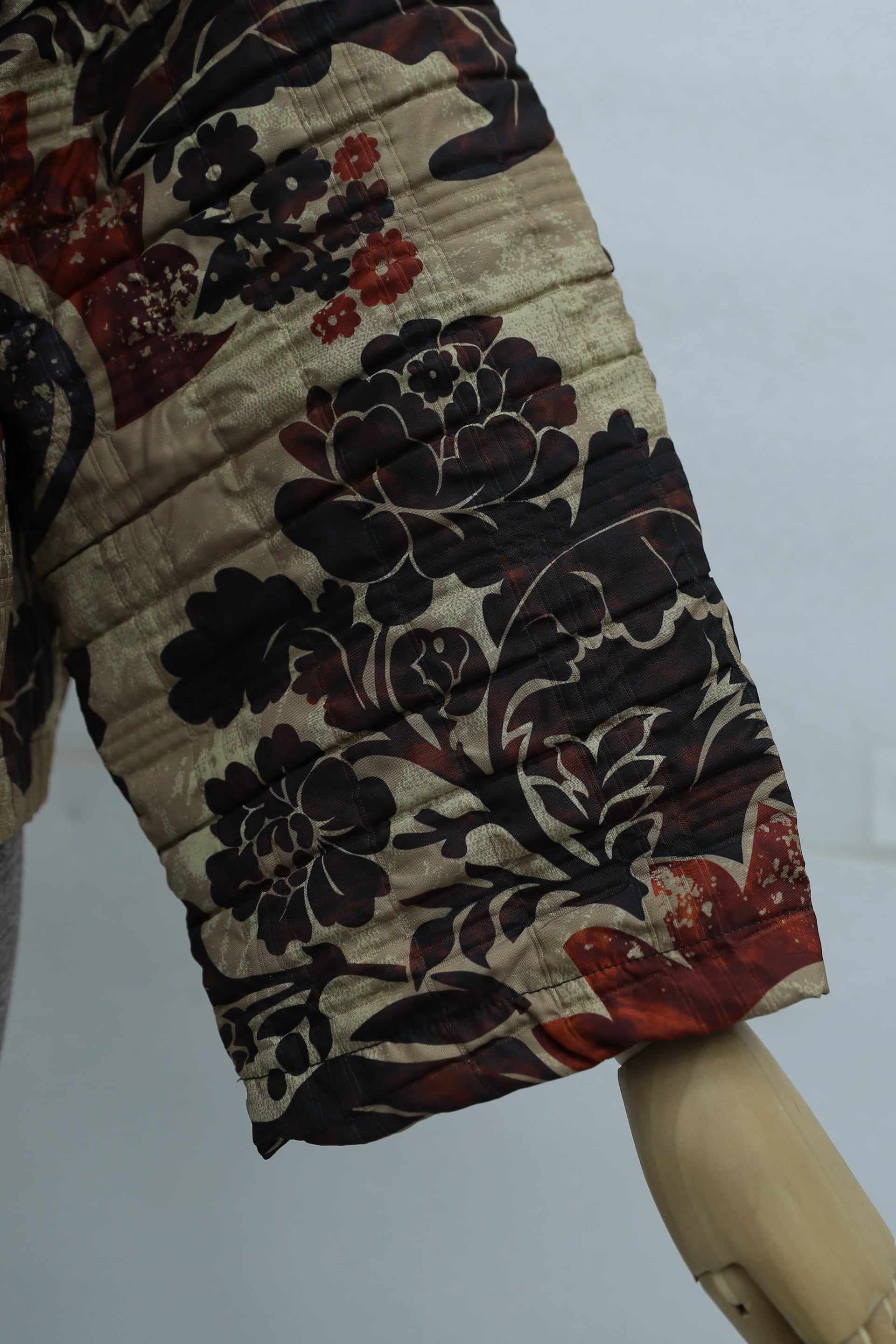 Women's Quilted Jacket with Mixed Print - Beige - Podyumplus - by Peralane - photo 4