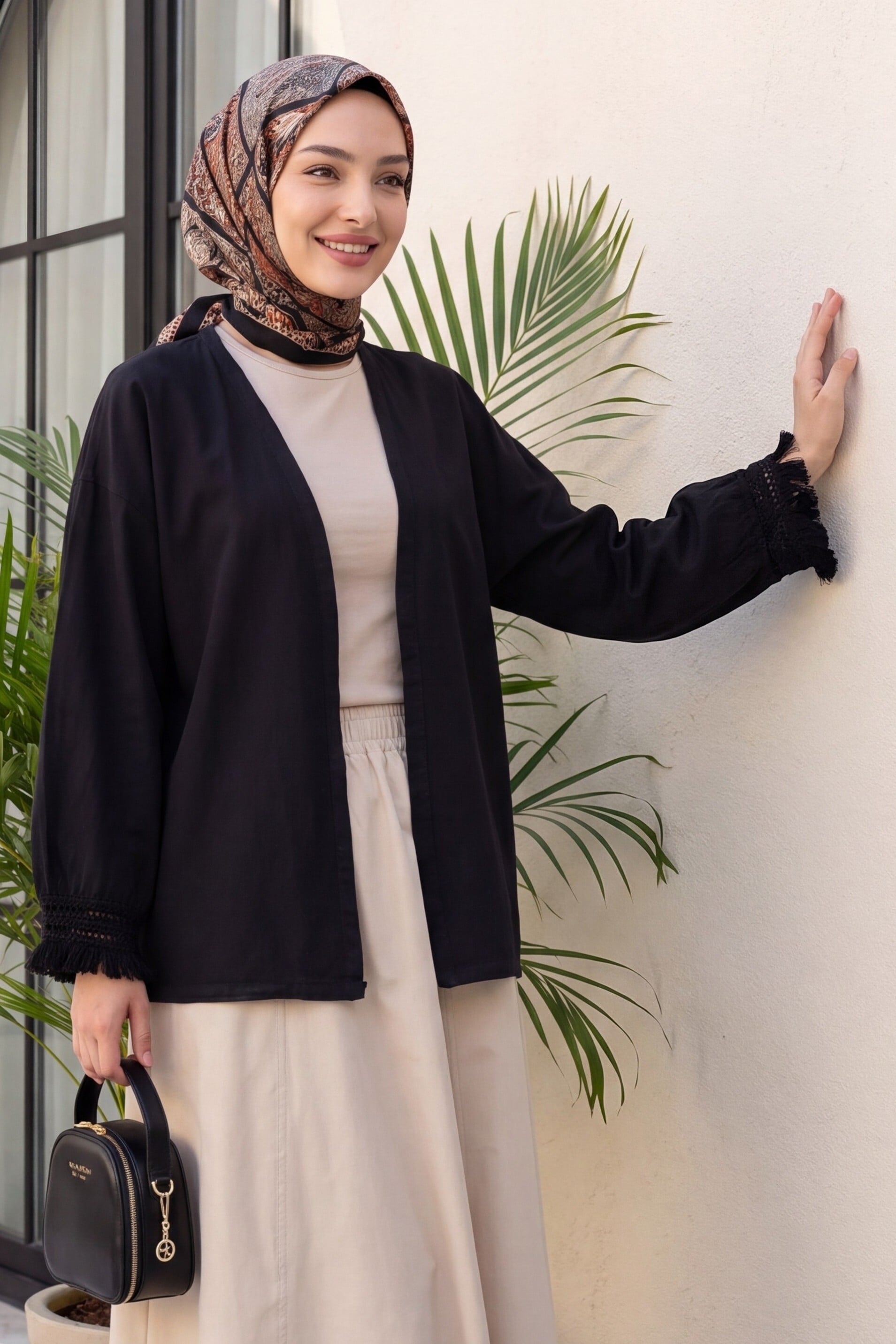 Black Fringed Sleeve Belted Linen Kimono - Podyumplus - by Peralane