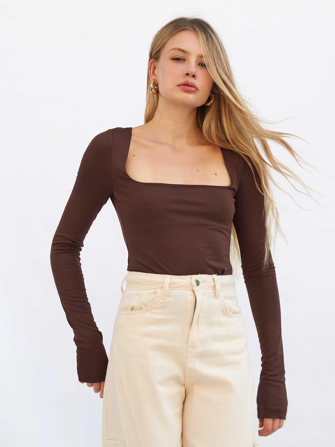 Square Neck Long-Sleeve Knit Bodysuit – Dark Brown - Lefon - by Peralane - photo 6