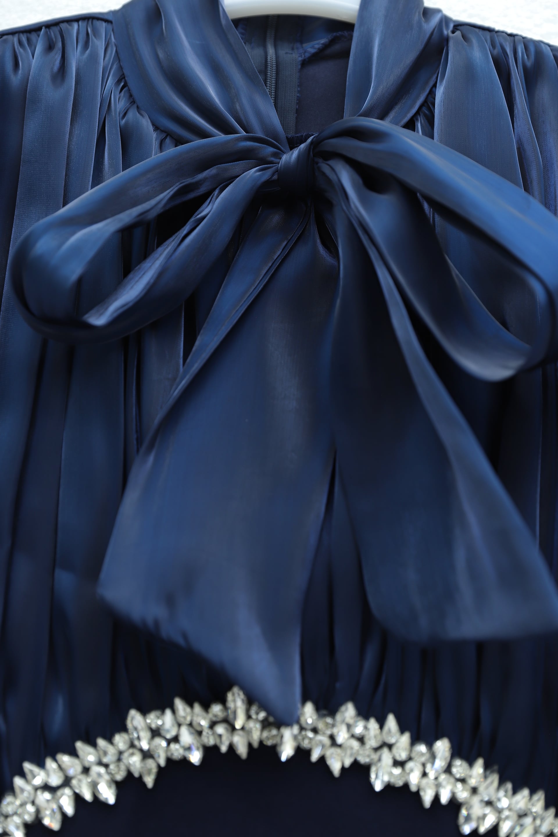 Navy Blue Lace-Up Bodice Pleated Satin Skirt Crepe Evening Dress - Podyumplus - by Peralane - photo 4