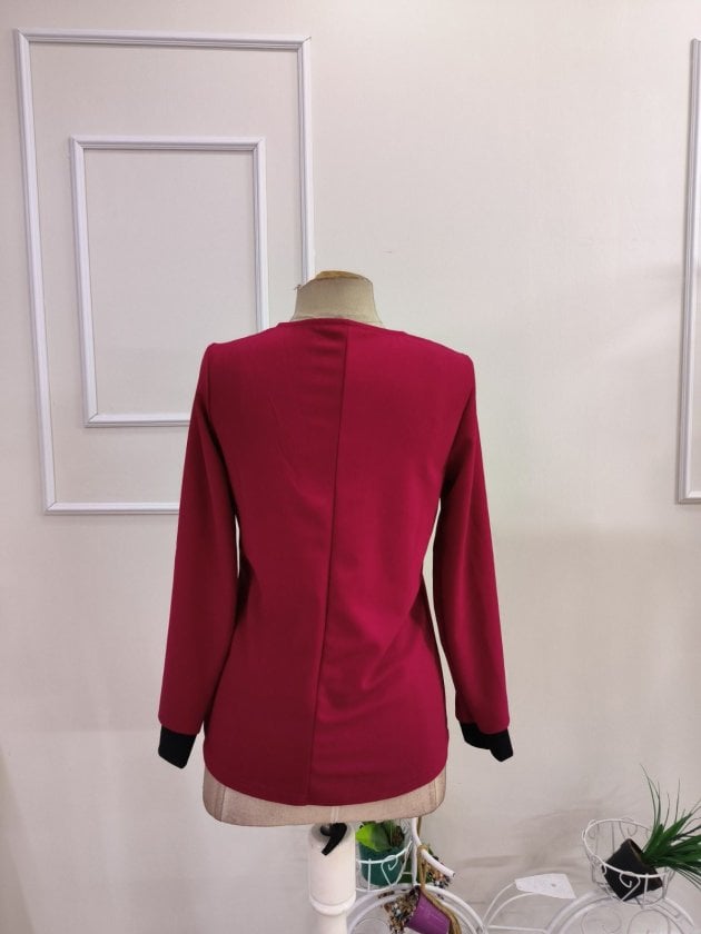Women's Long Sleeve Asymmetric Neckline Button Crepe Blouse - Janes - by Peralane - photo 6